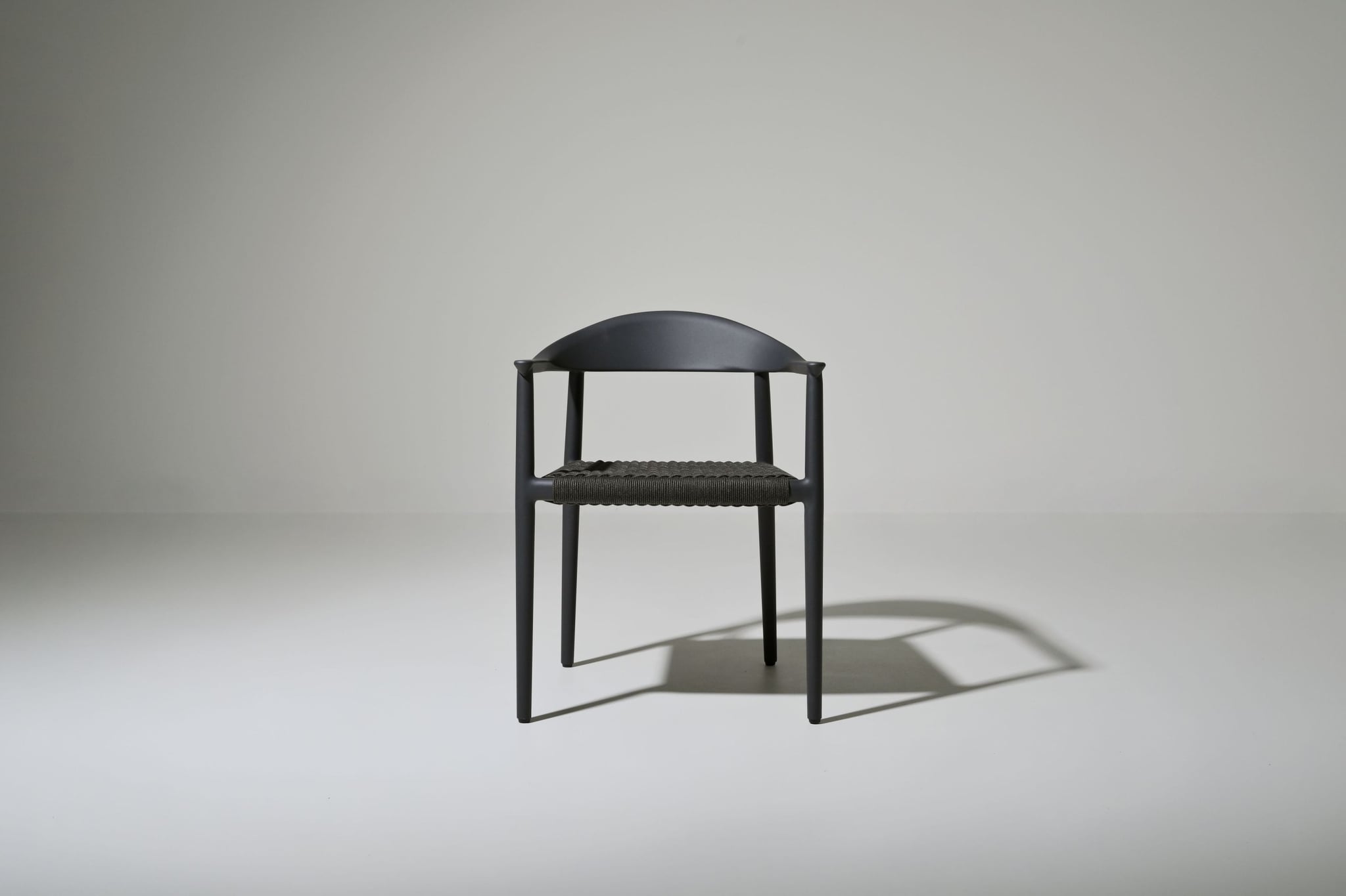 Amarillo alu dining armchair