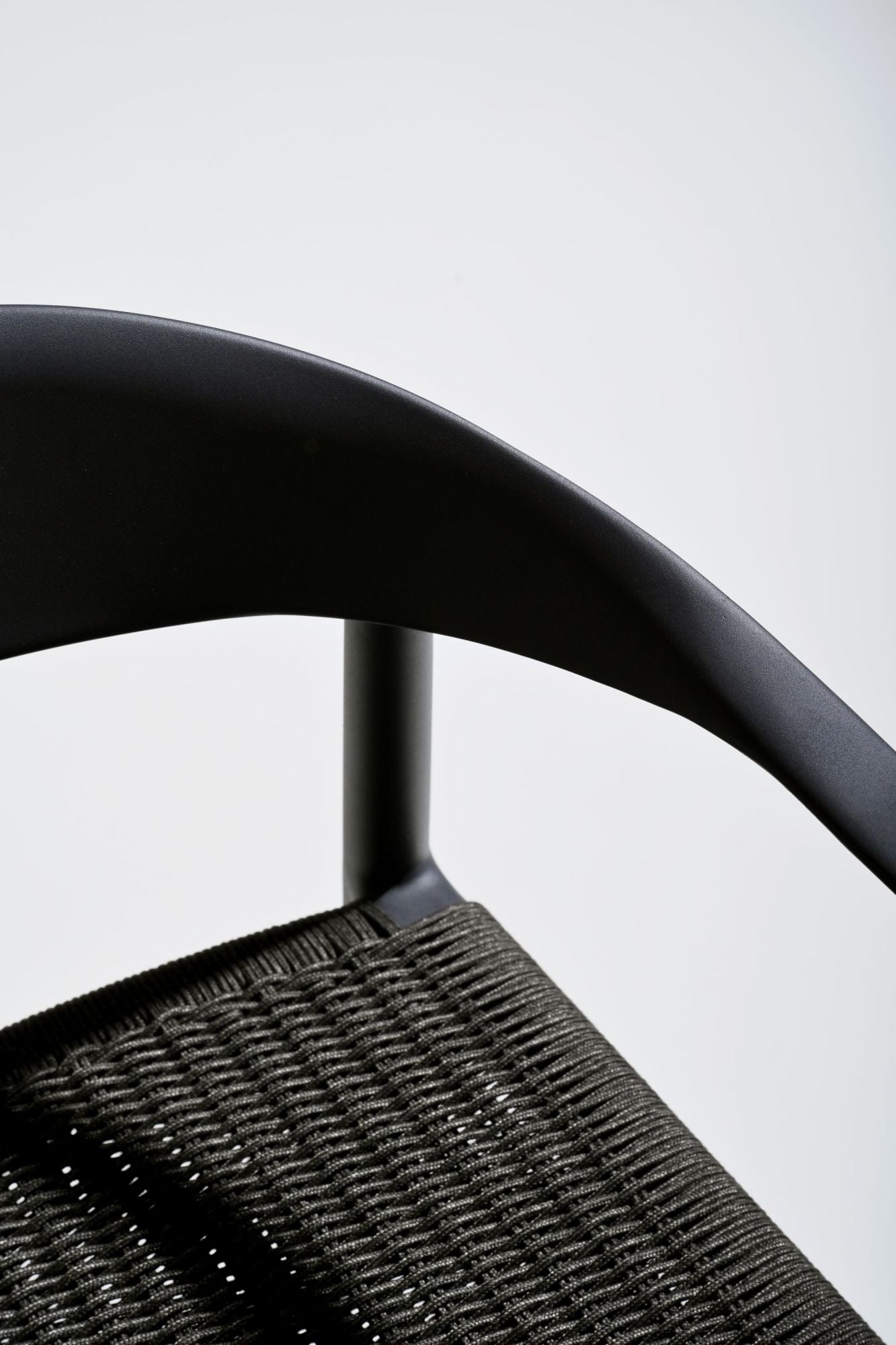 Amarillo alu dining armchair