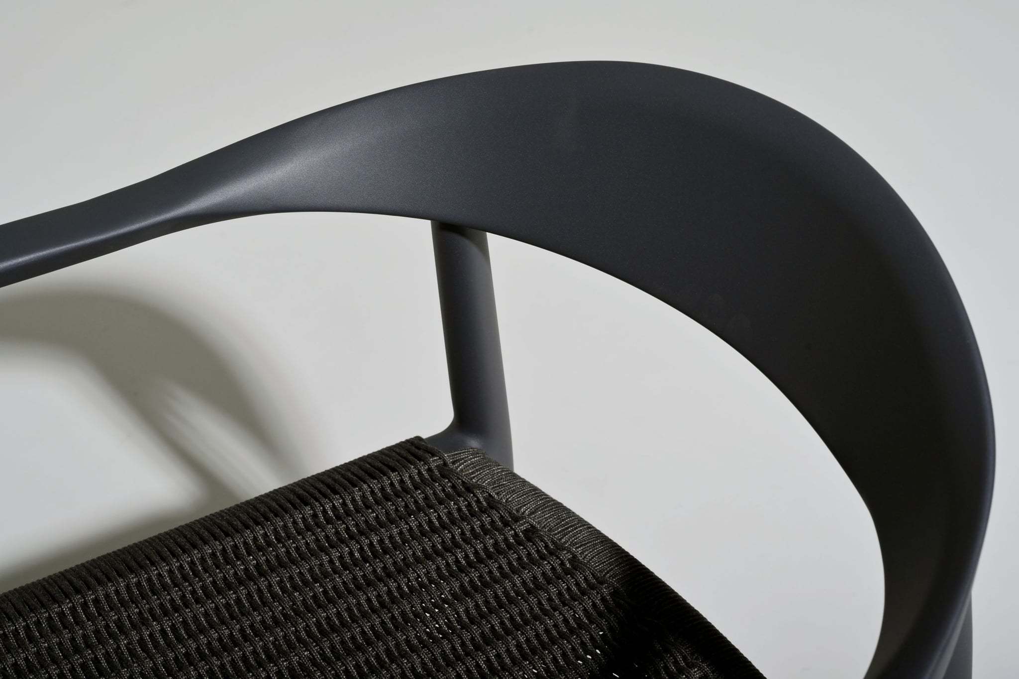 Amarillo alu dining armchair