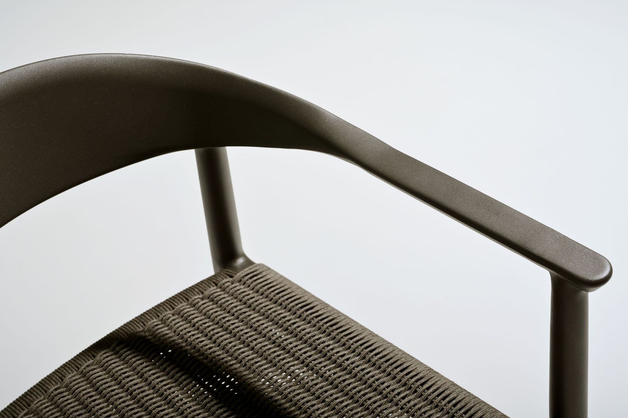 Amarillo alu dining armchair