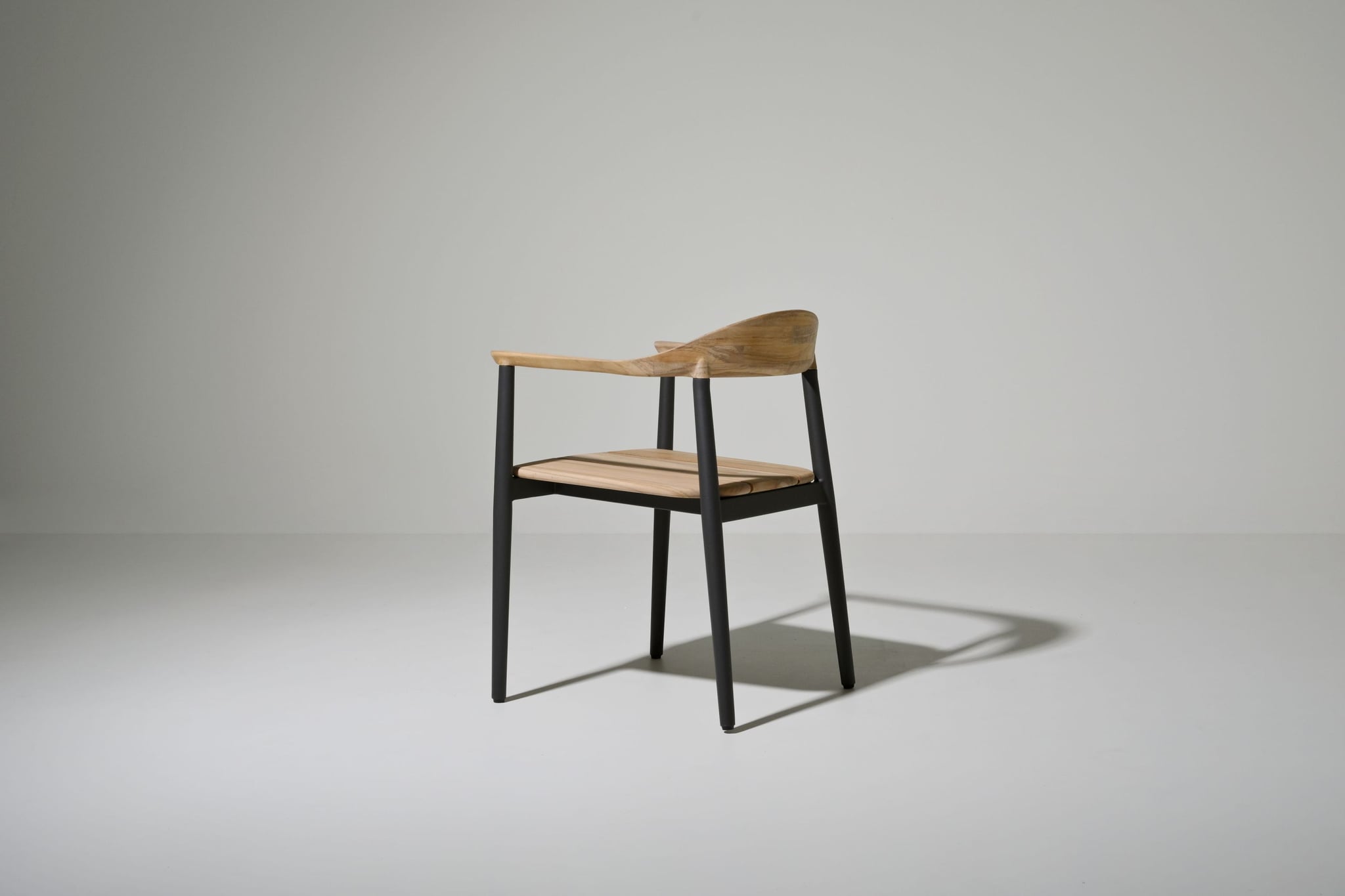 Amarillo alu teak dining armchair
