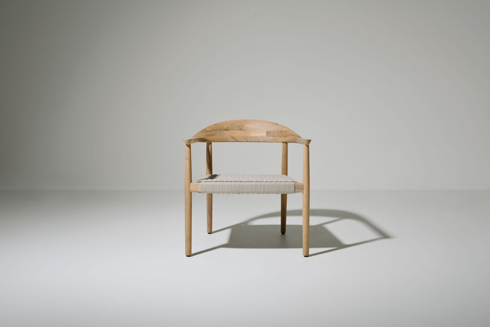 Amarillo teak lounge chair