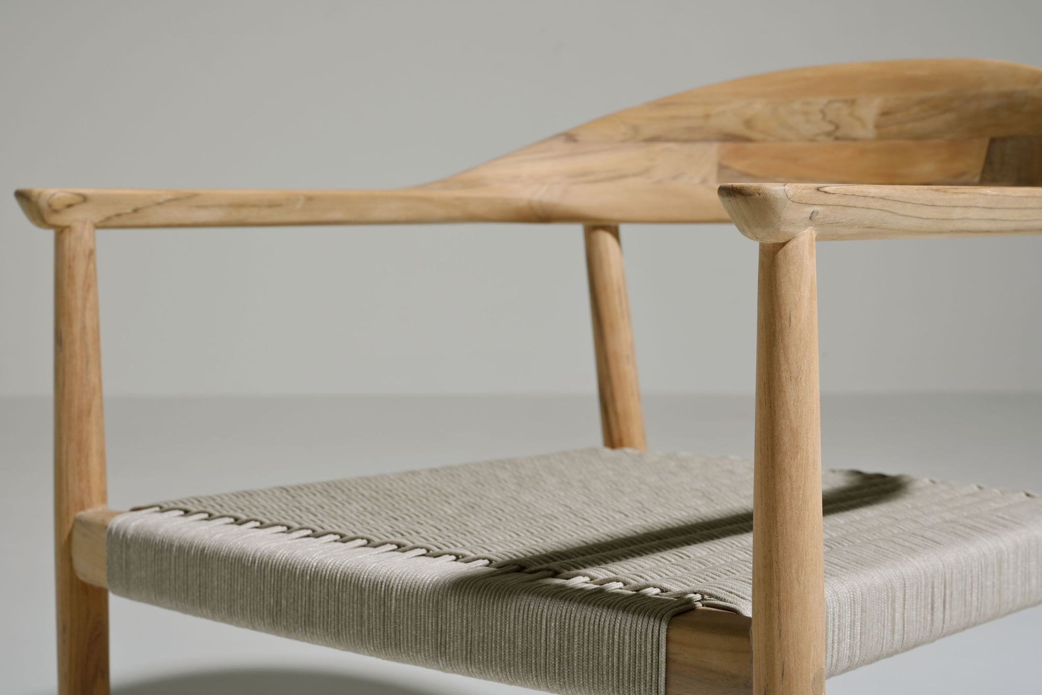 Amarillo teak lounge chair