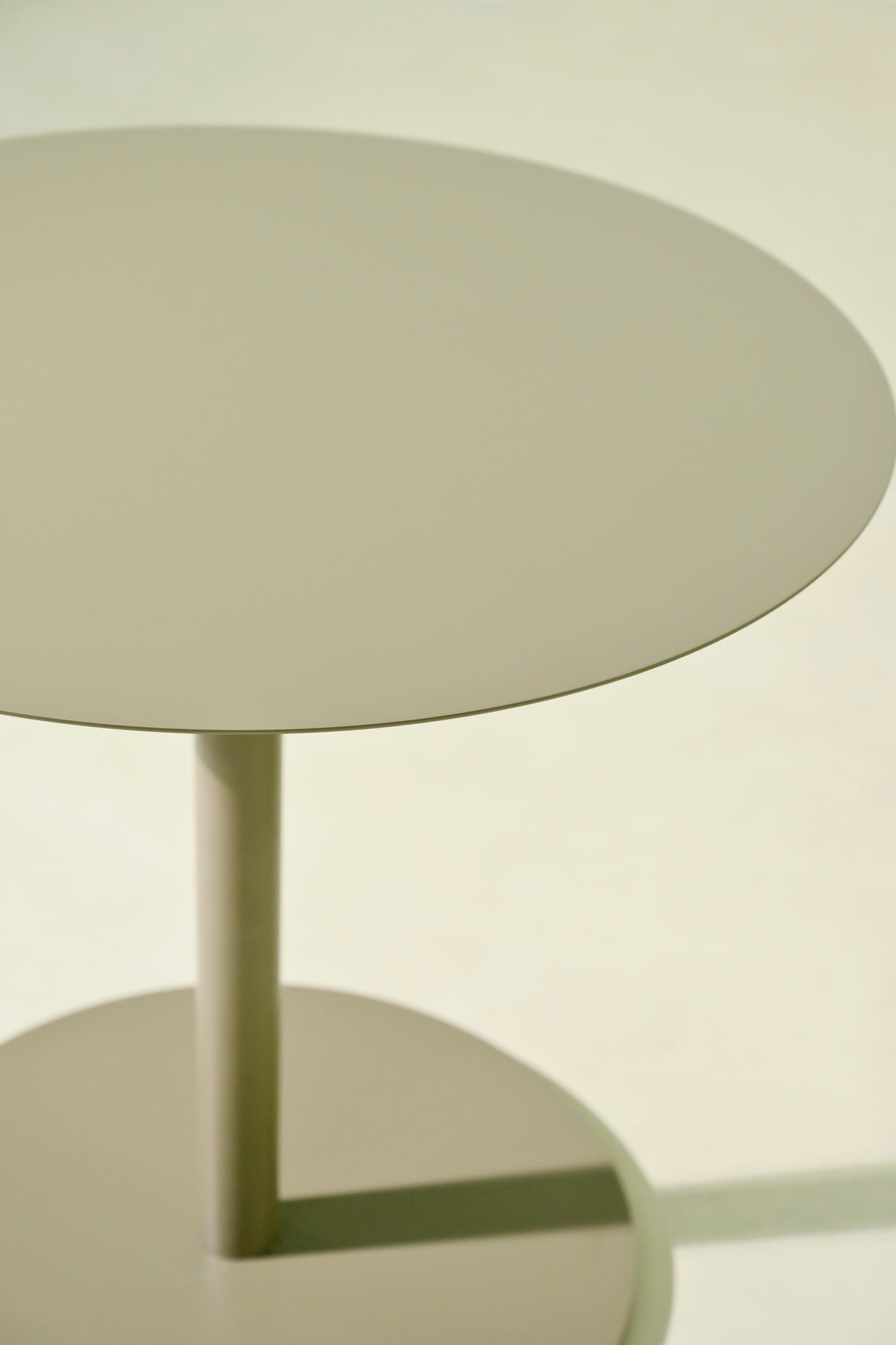Bistro dining table (Alu)