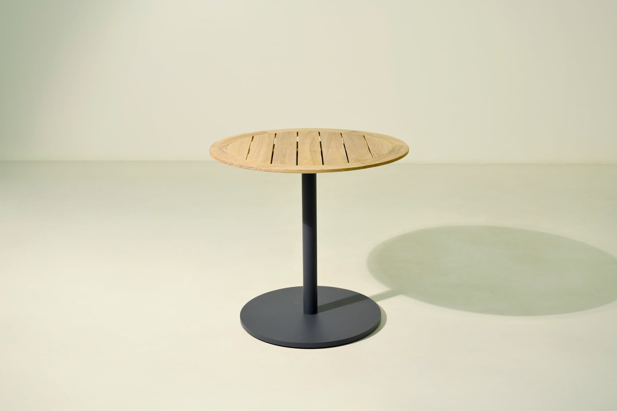 Bistro teak dining table D80