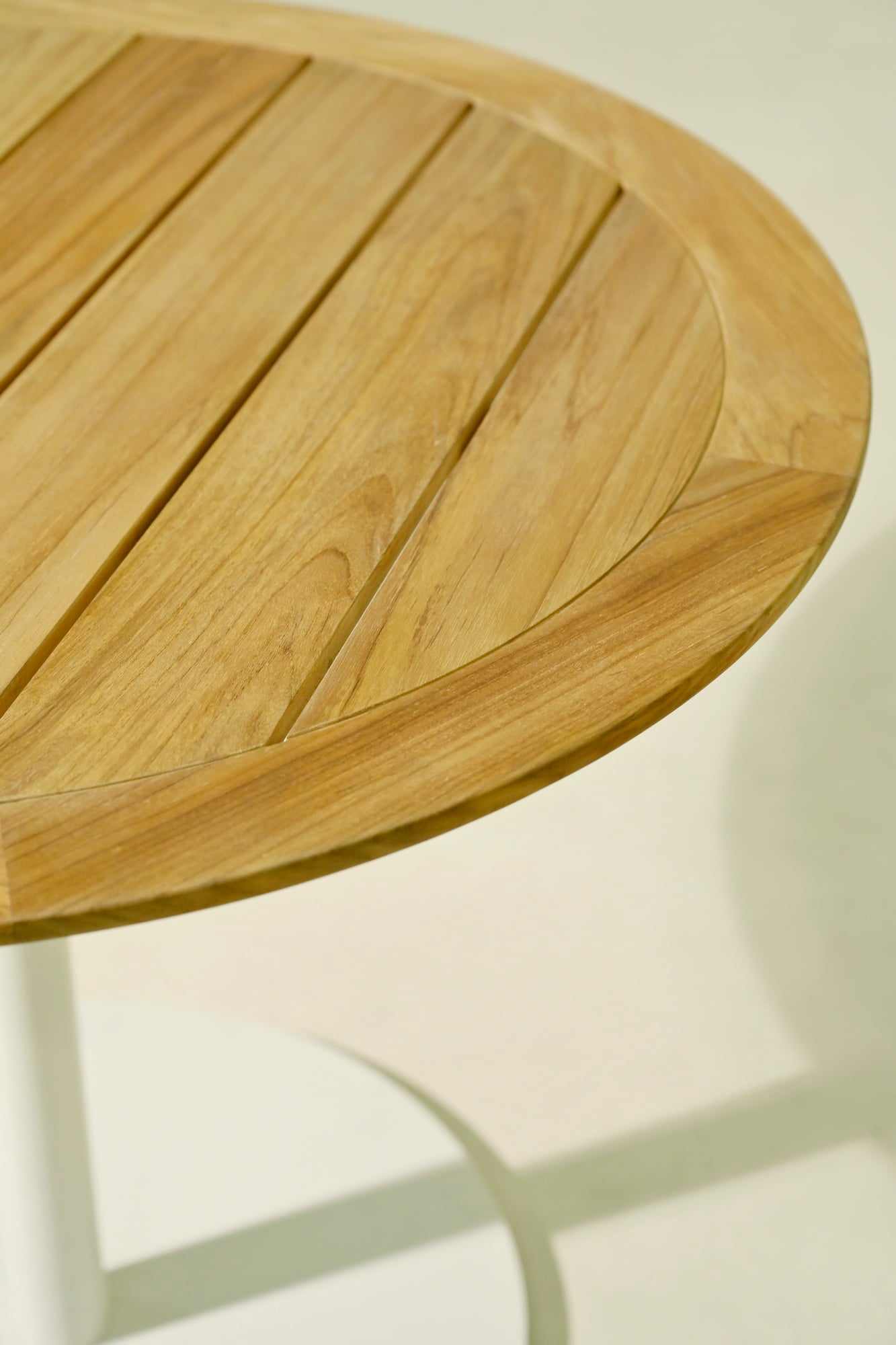 Bistro teak dining table D90