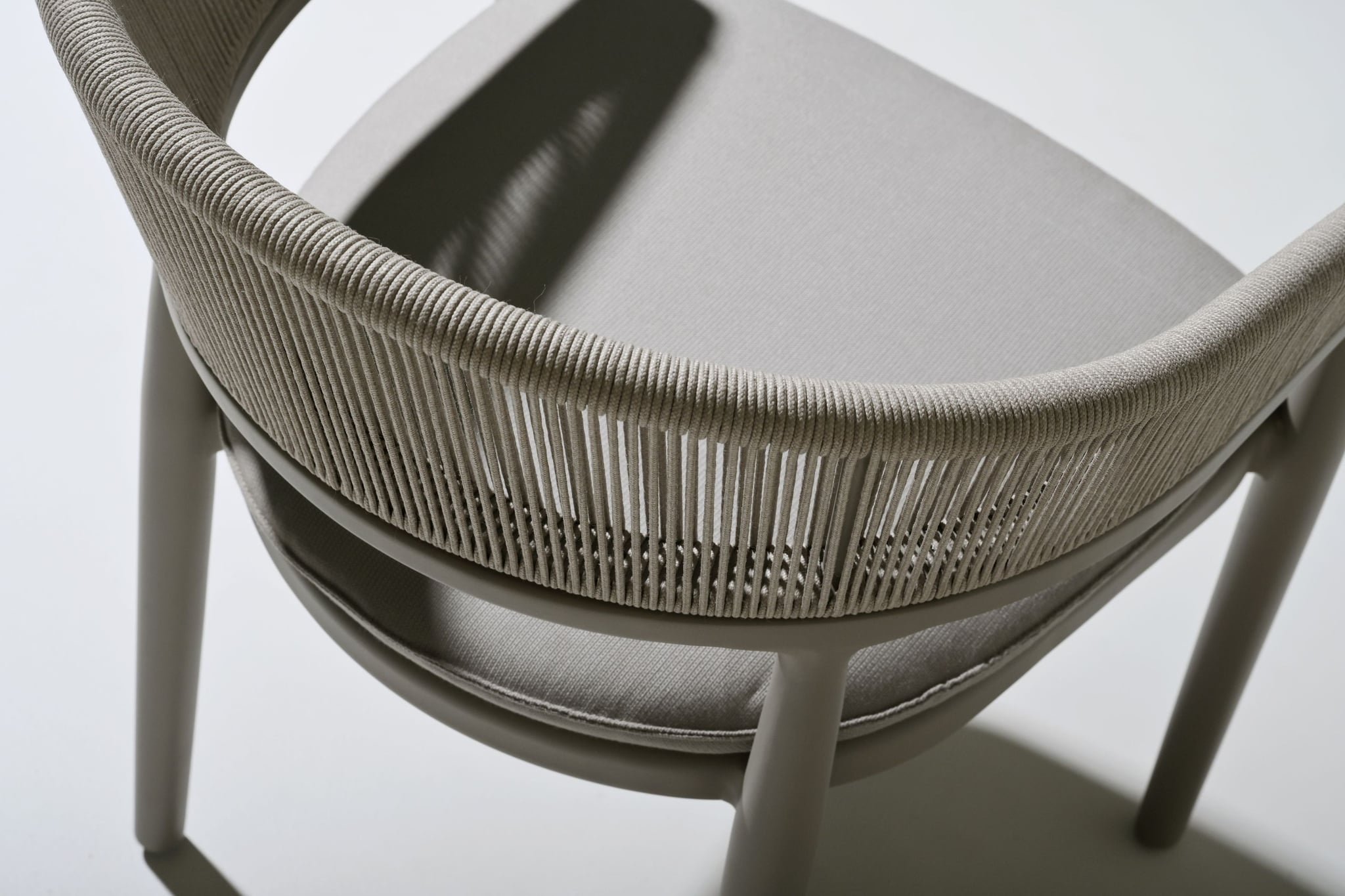 Bern dining armchair