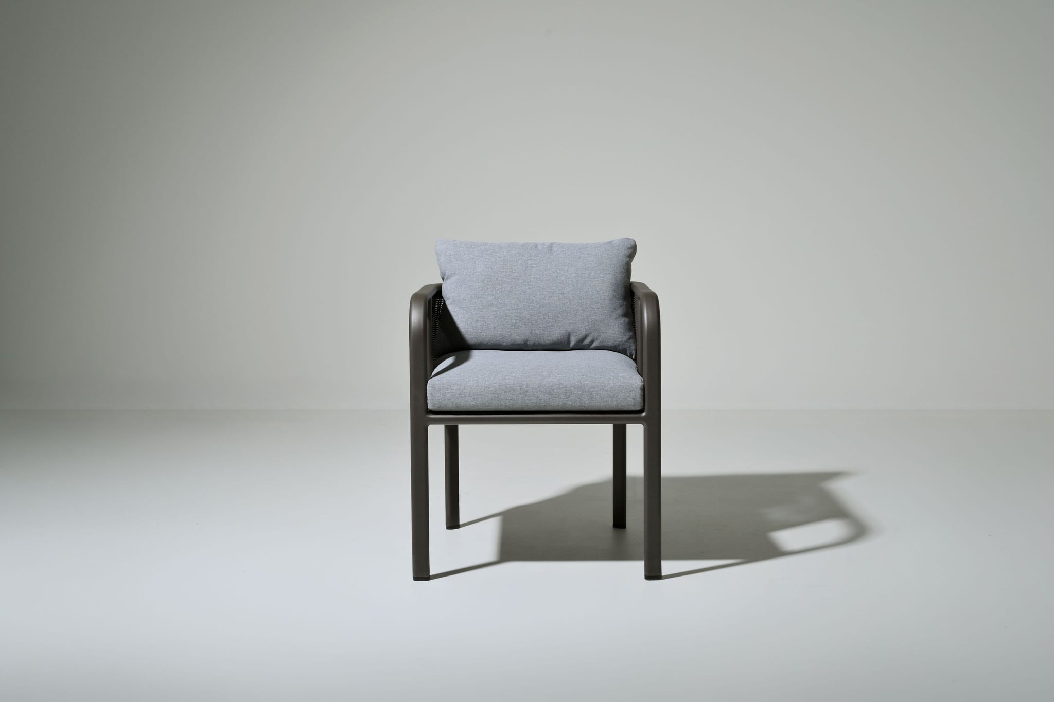 Carlton alu dining armchair