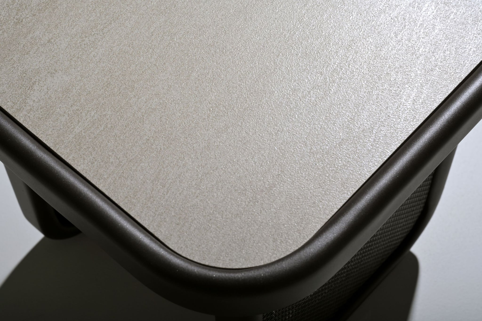 Carlton alu side table