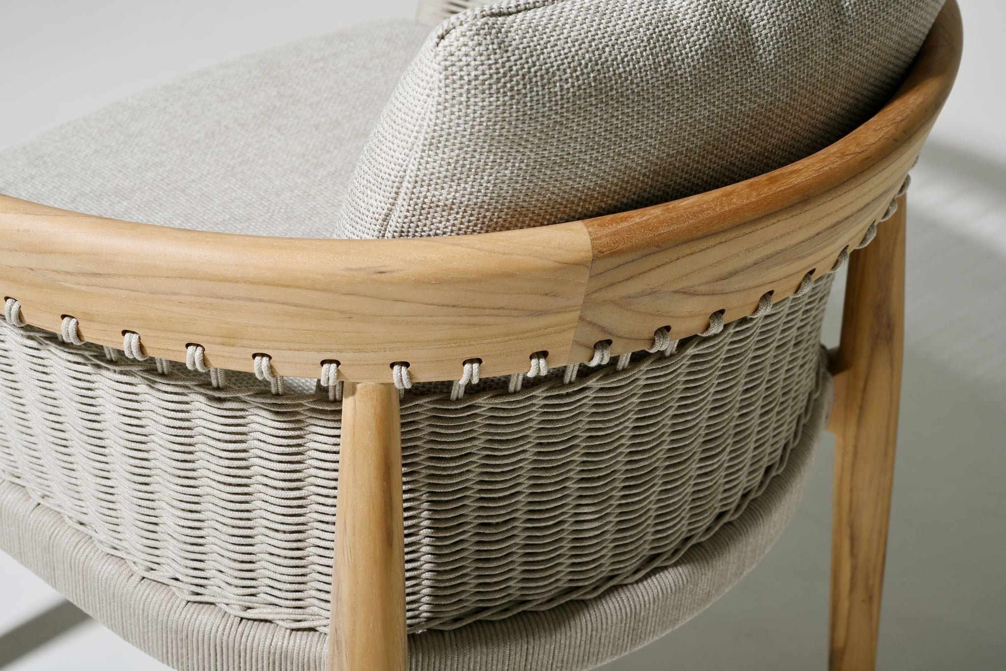 Casoria lounge chair