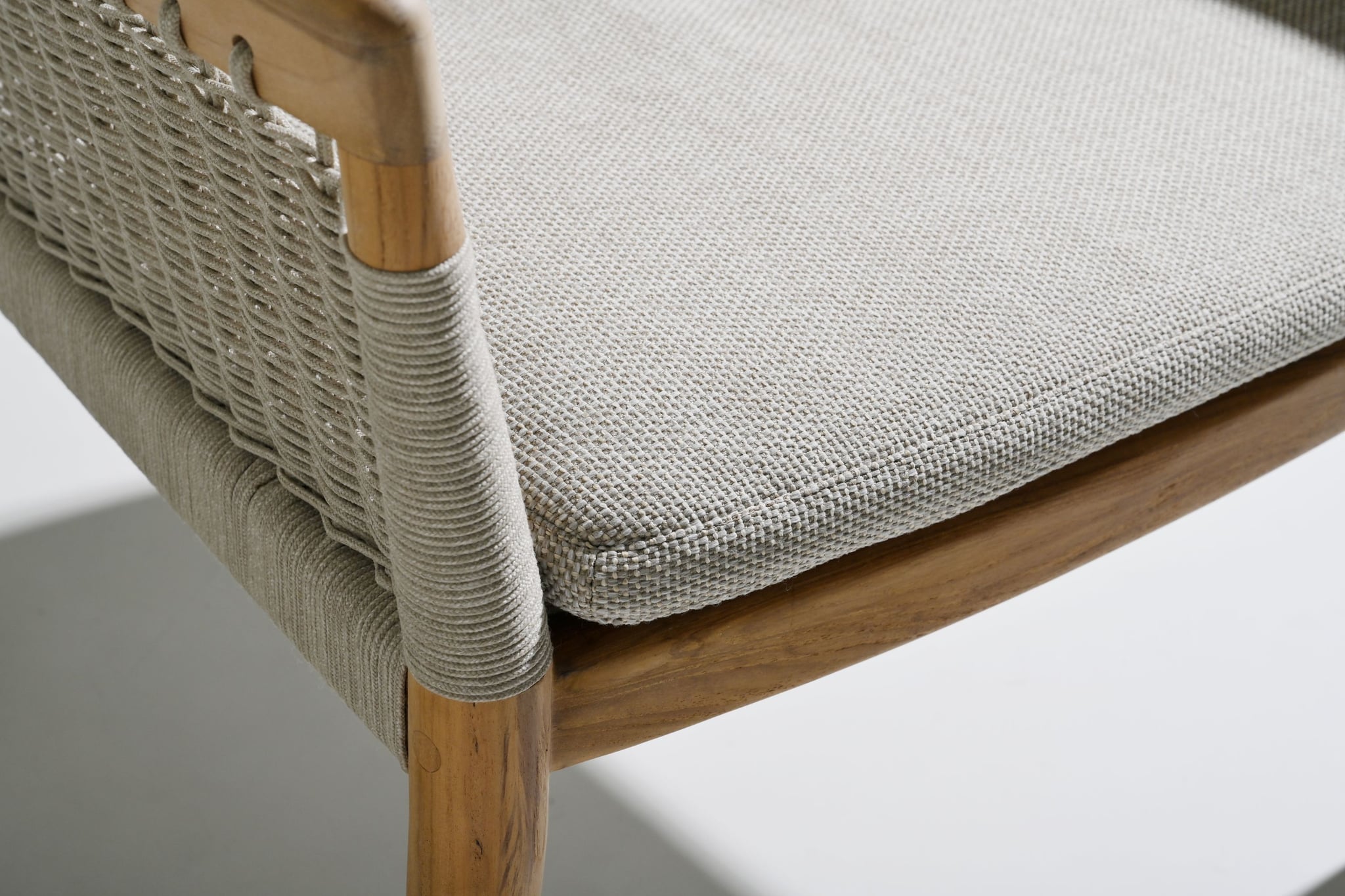 Casoria lounge chair