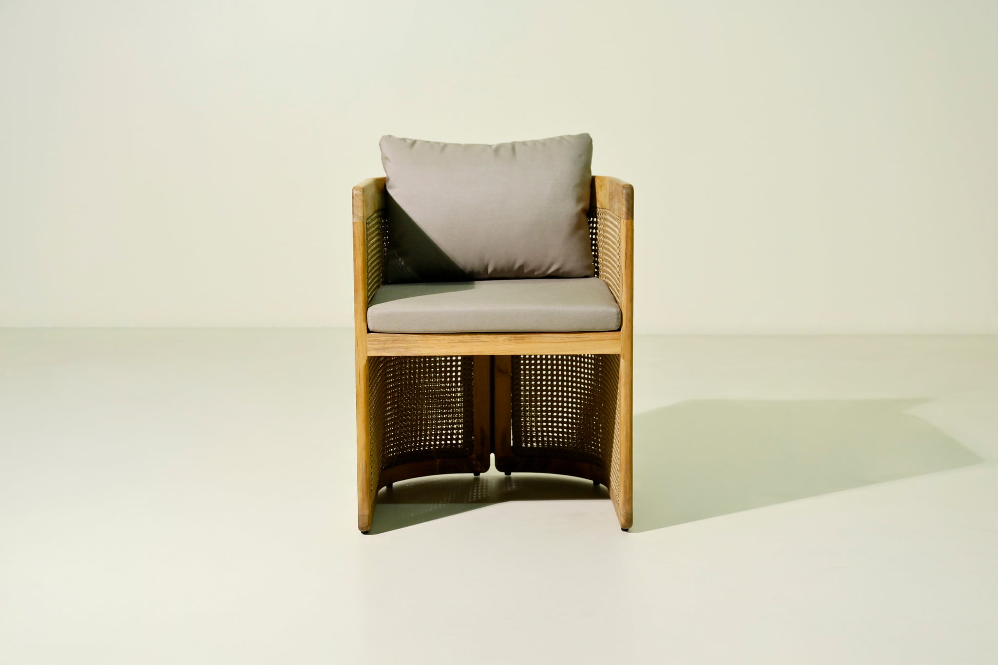 Dartmoor dining armchair