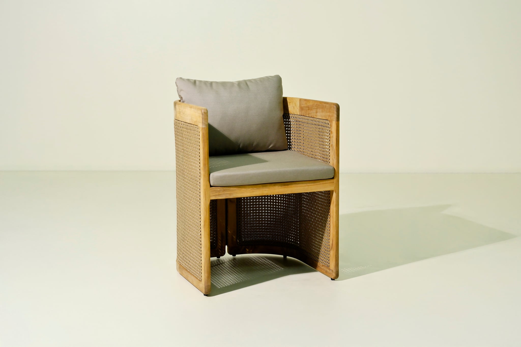 Dartmoor dining armchair