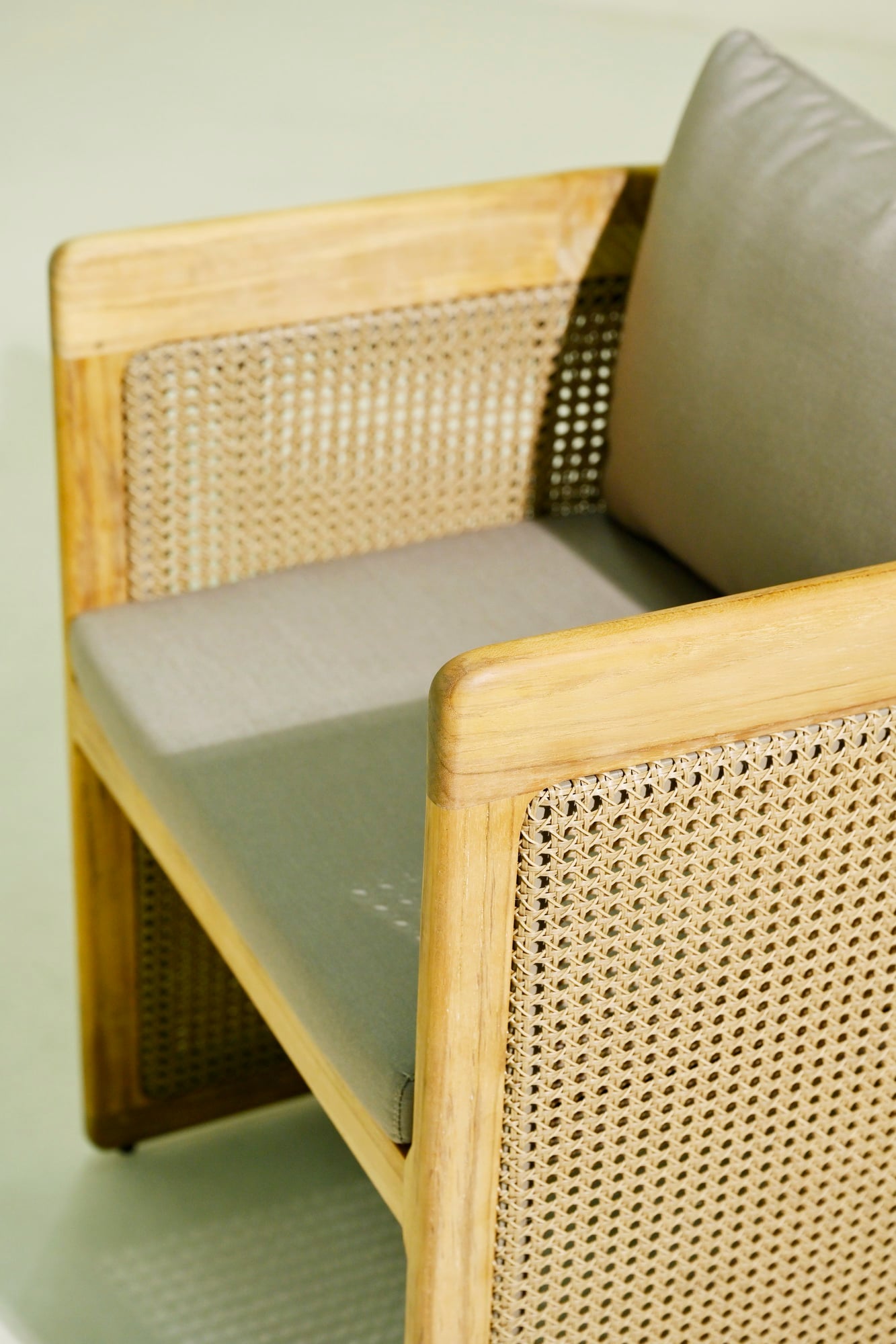 Dartmoor dining armchair