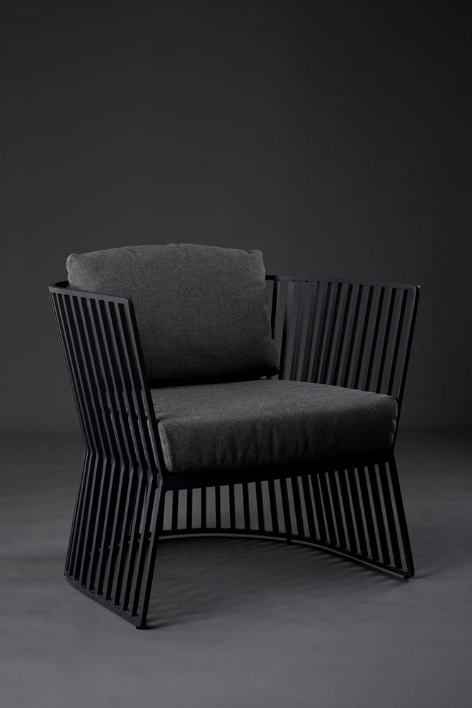 Fence lounge chair