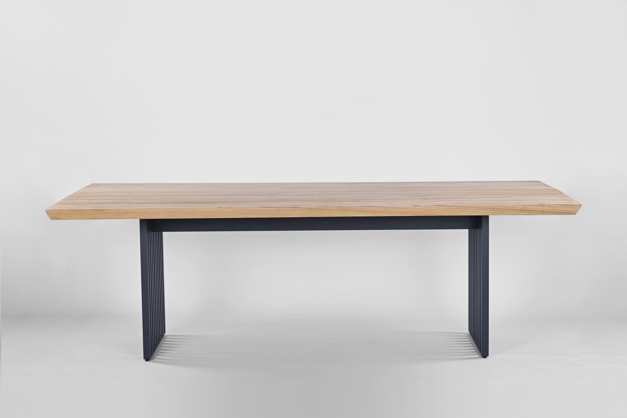 Fence rectangular dining table