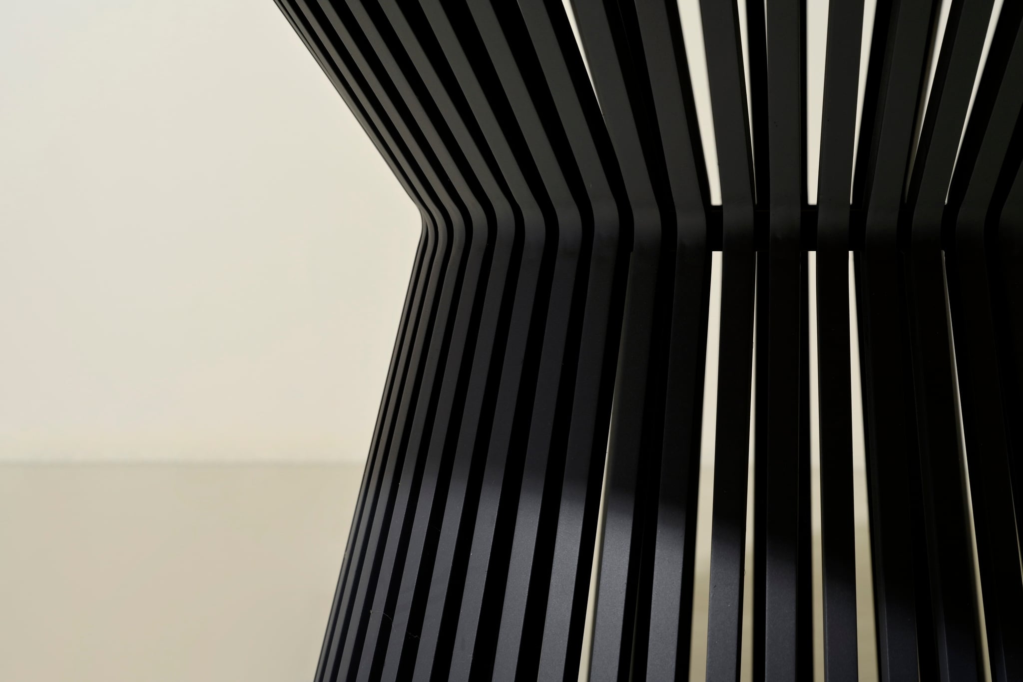 Fence round dining table