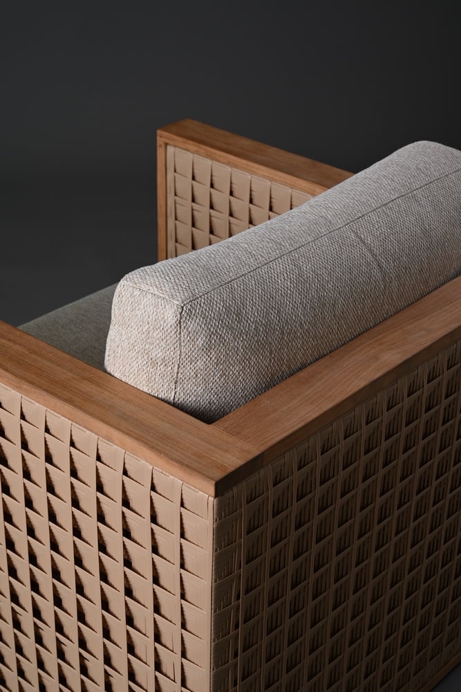 Greenwich lounge chair