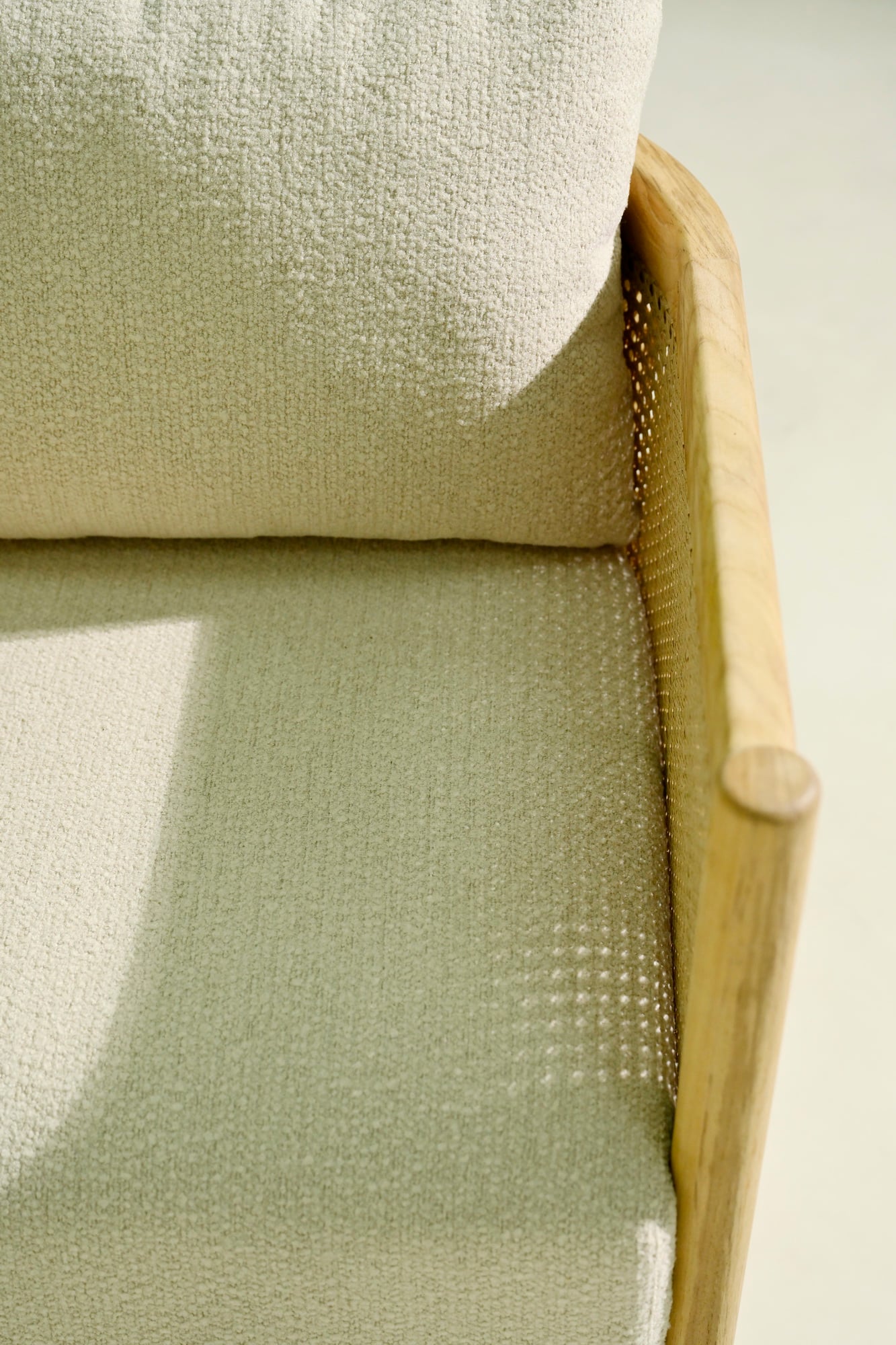 Harvey dining armchair