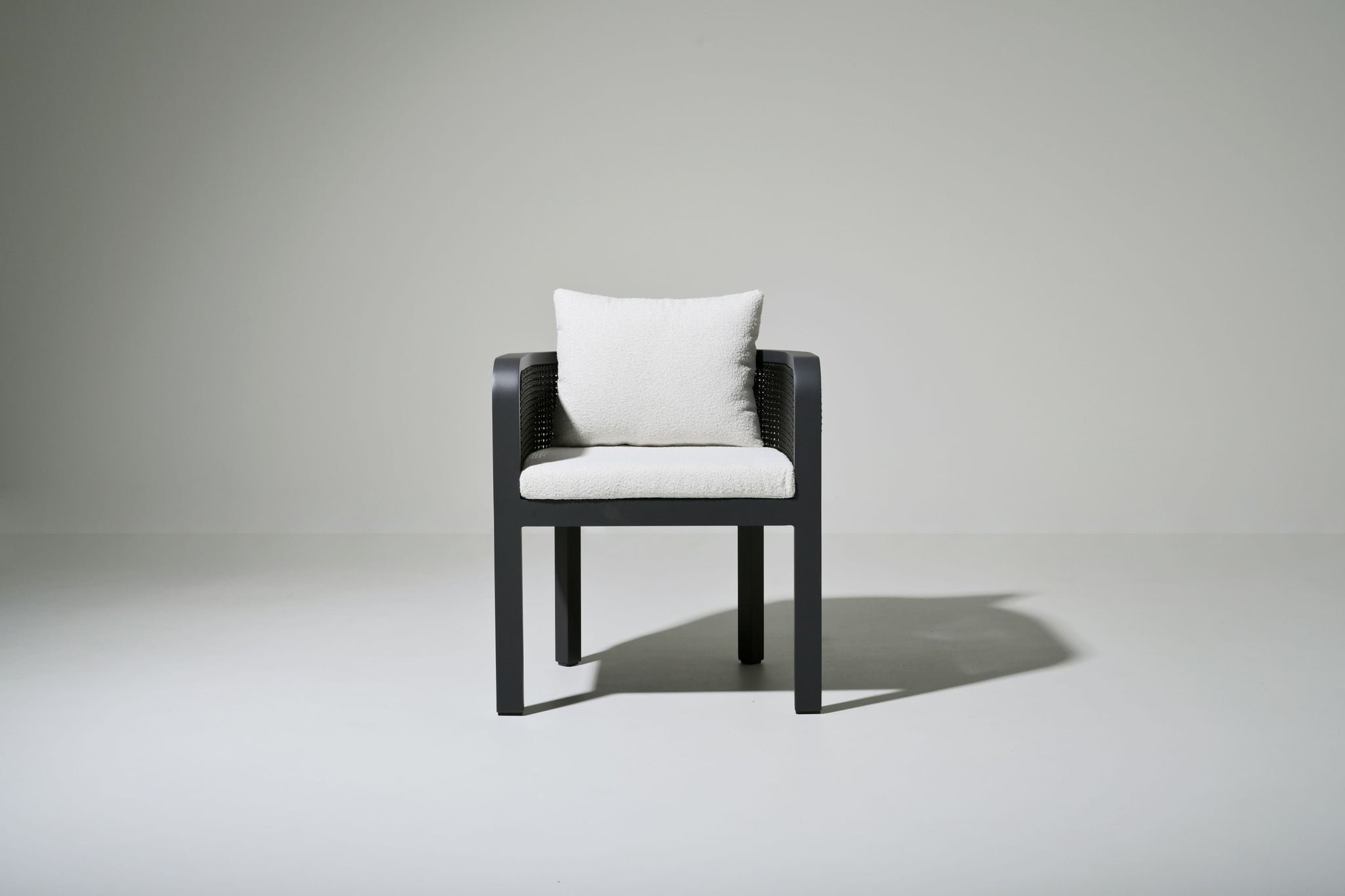 Irving dining armchair