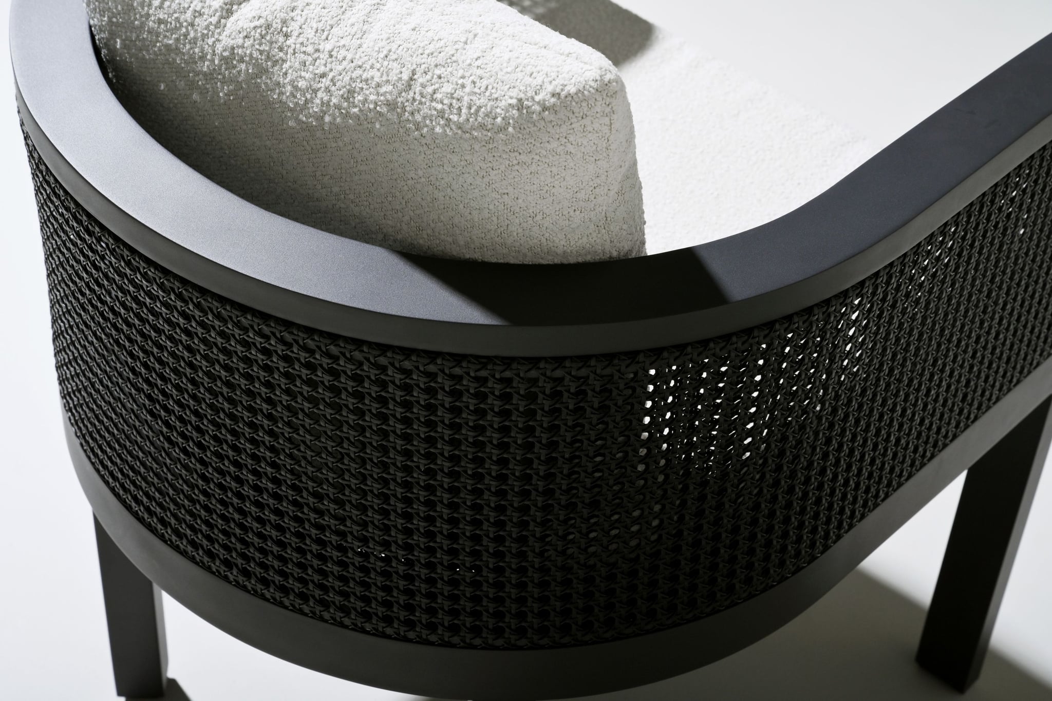 Irving dining armchair