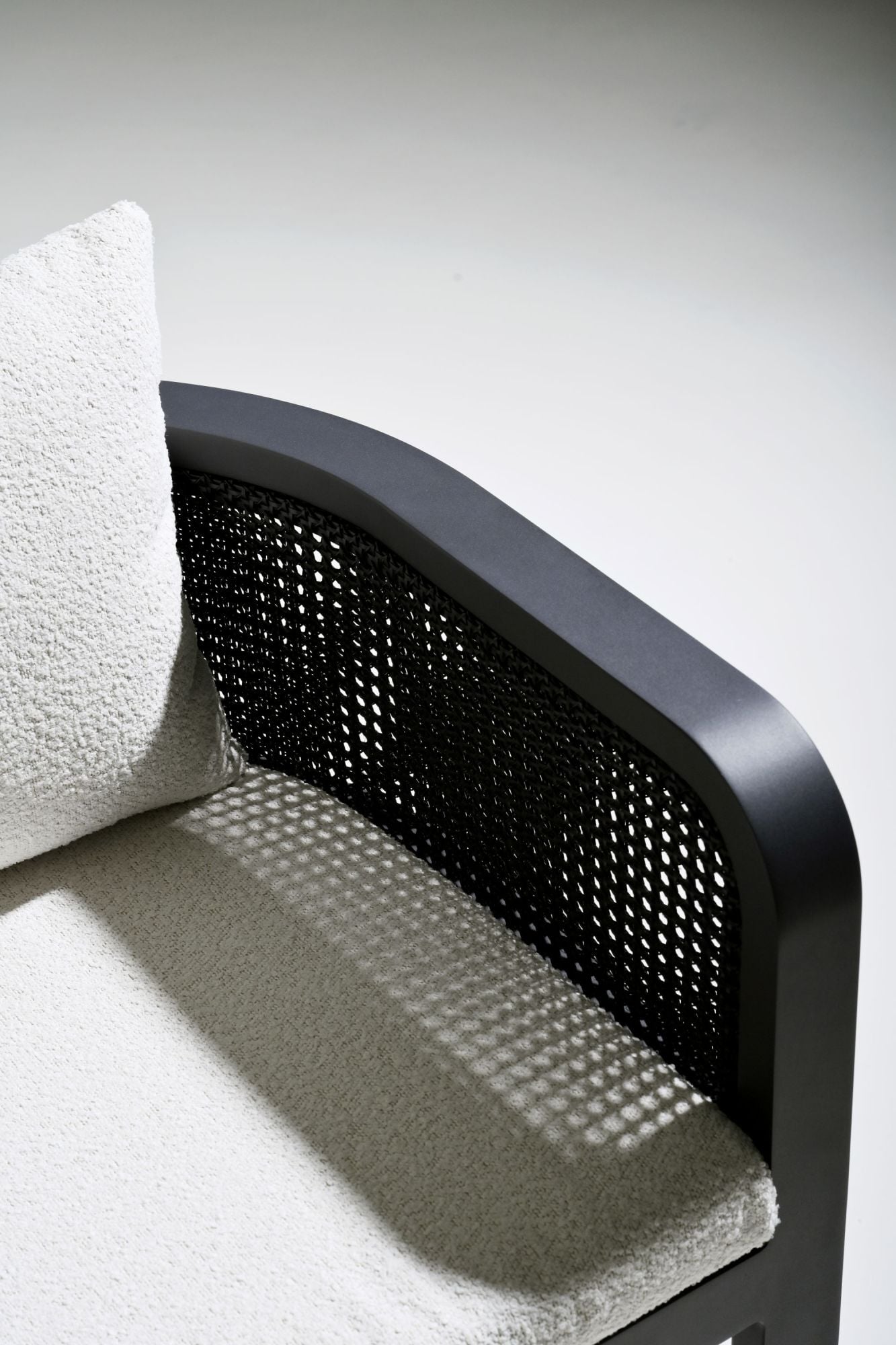 Irving dining armchair