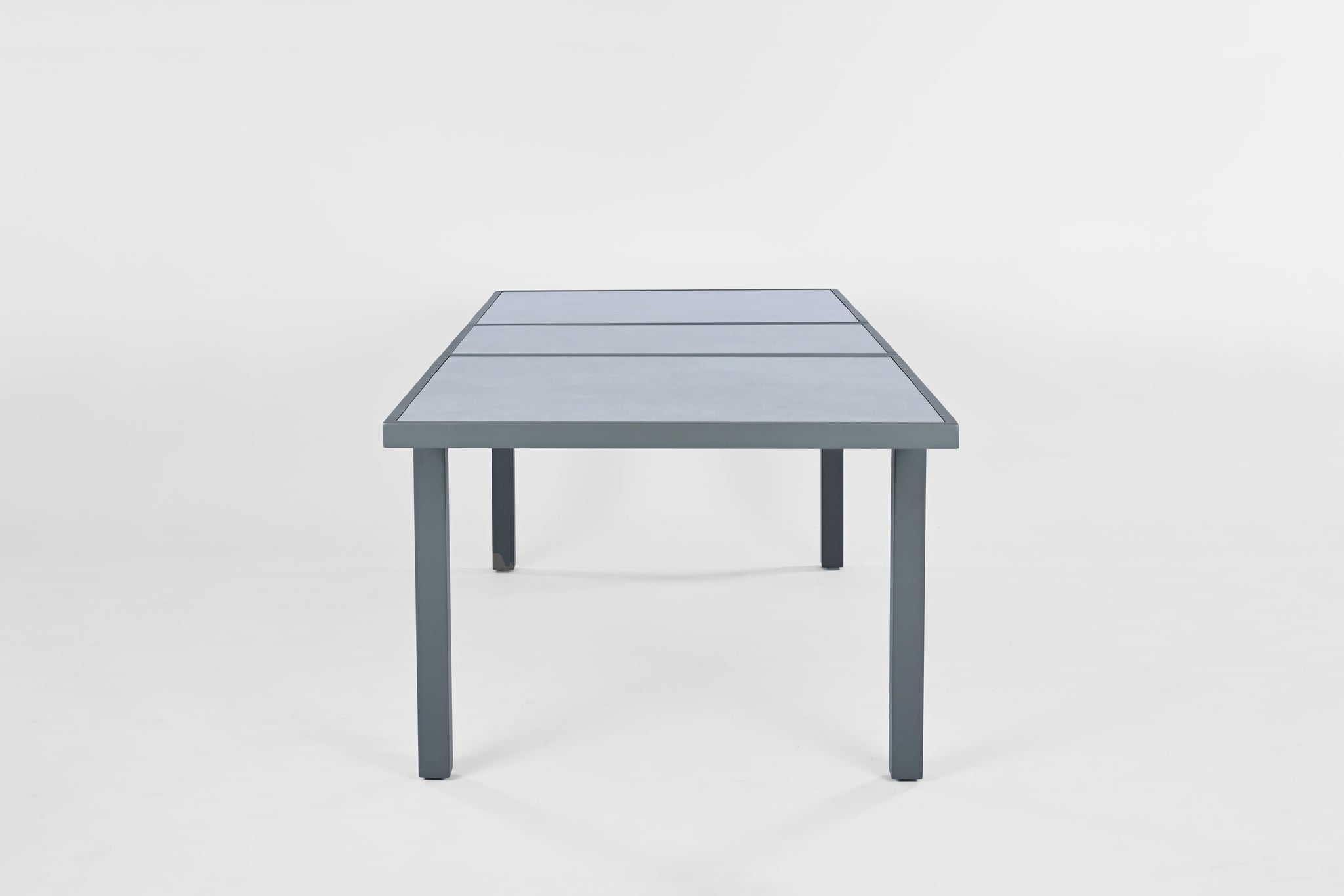 Jersey extendable dining table