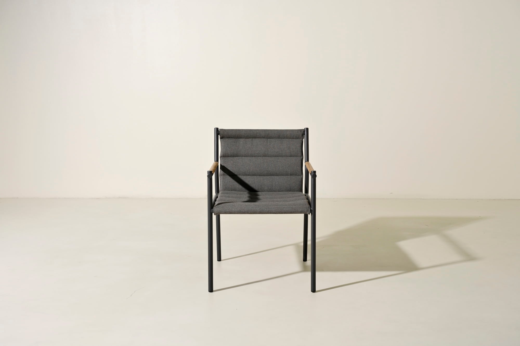Kansas dining armchair (fabric)