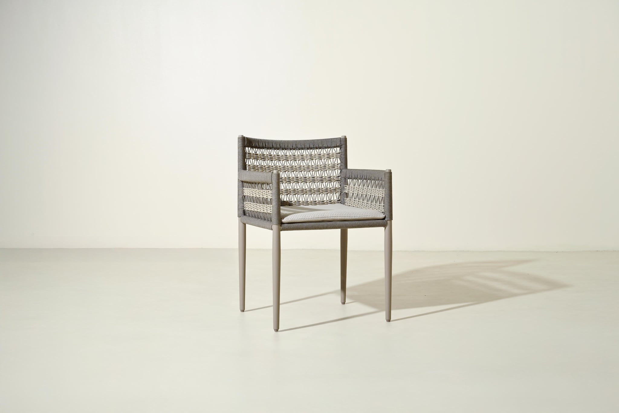Luco dining armchair
