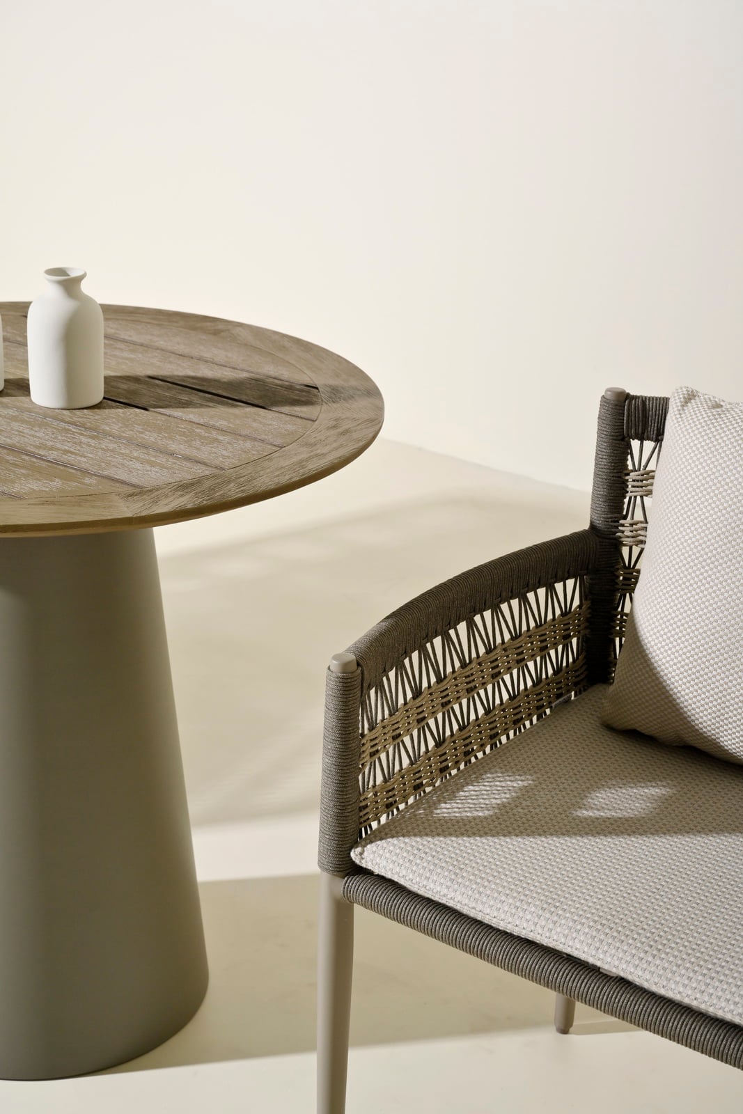 Luco dining armchair