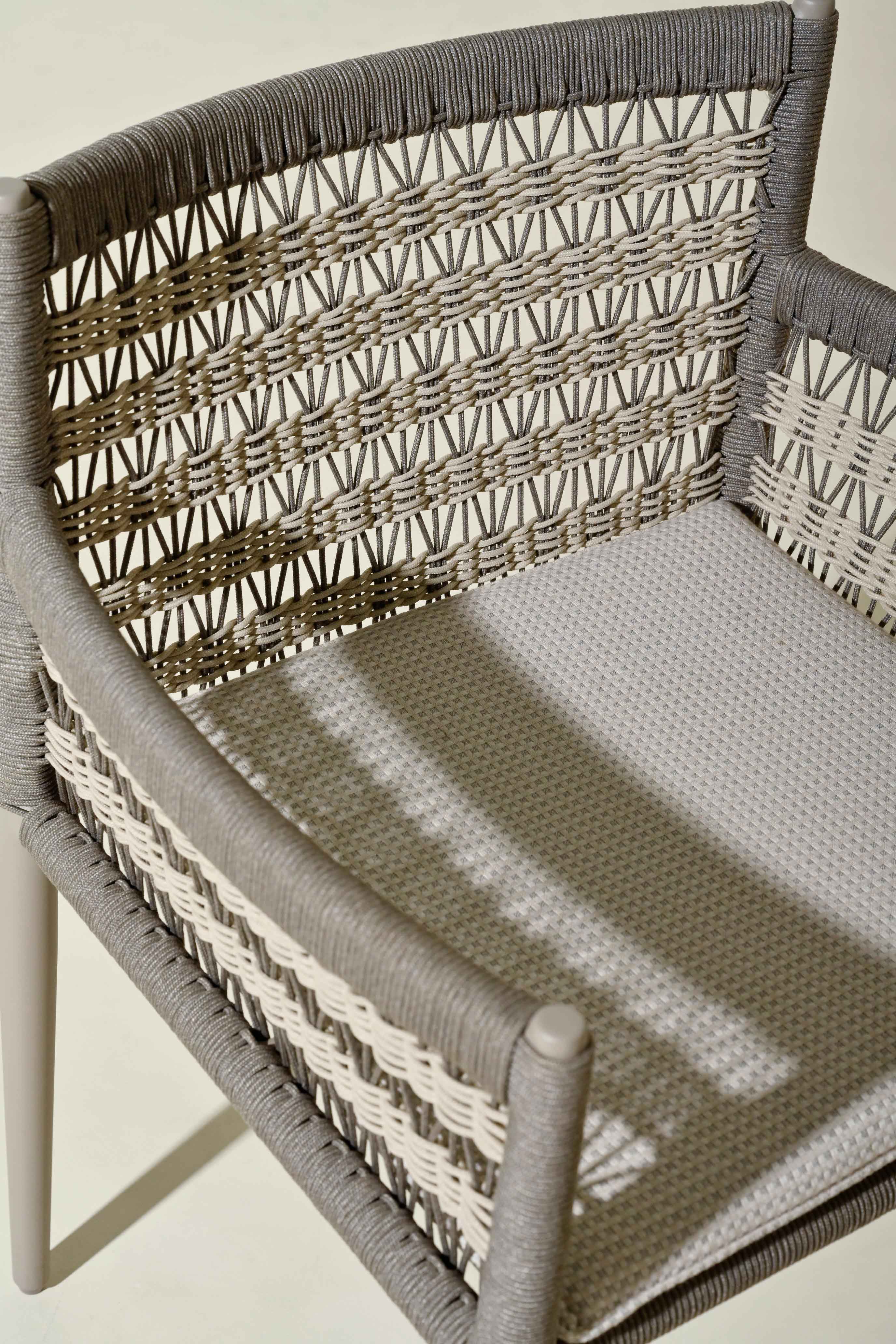 Luco dining armchair