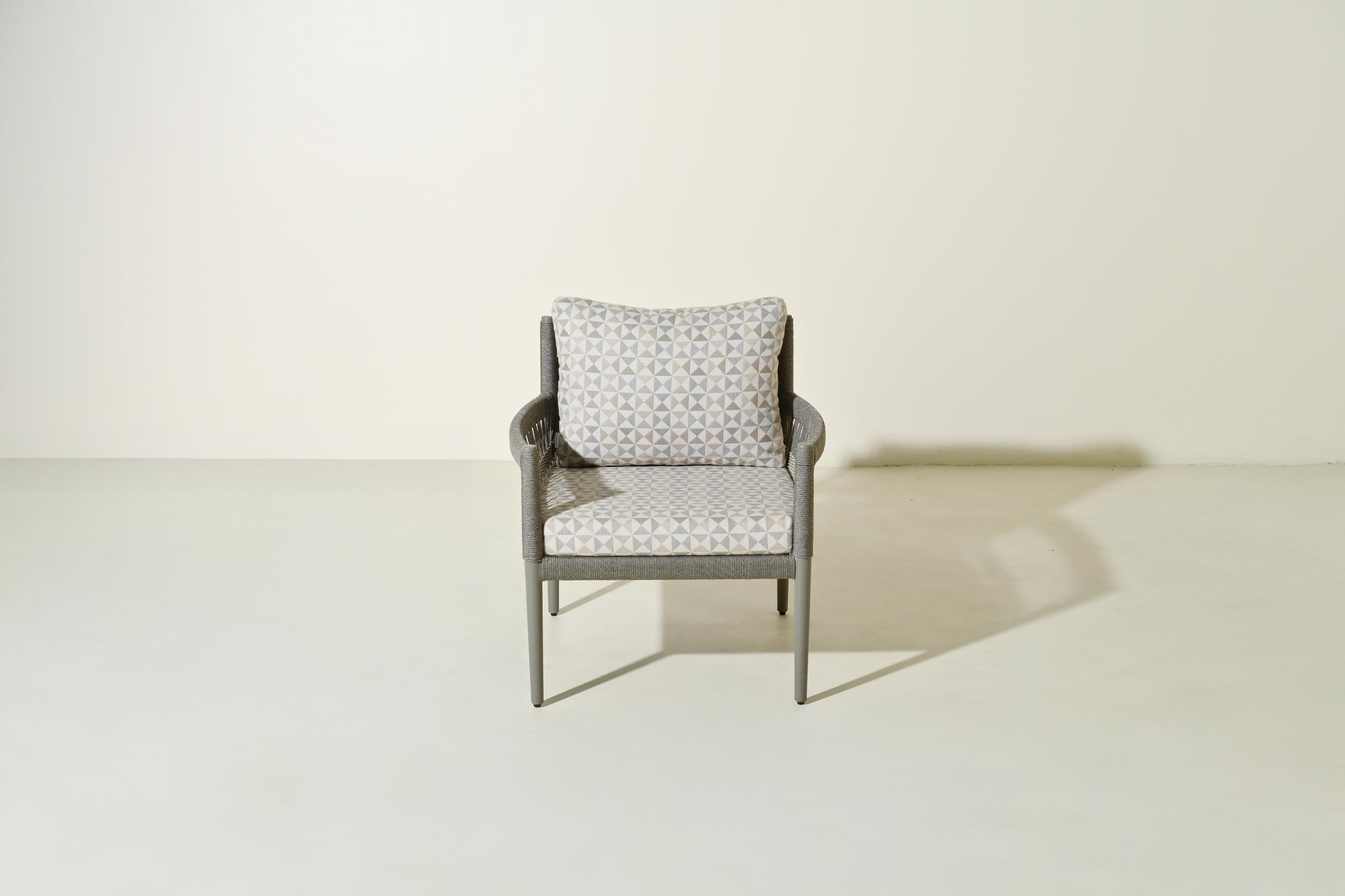 Luco lounge chair