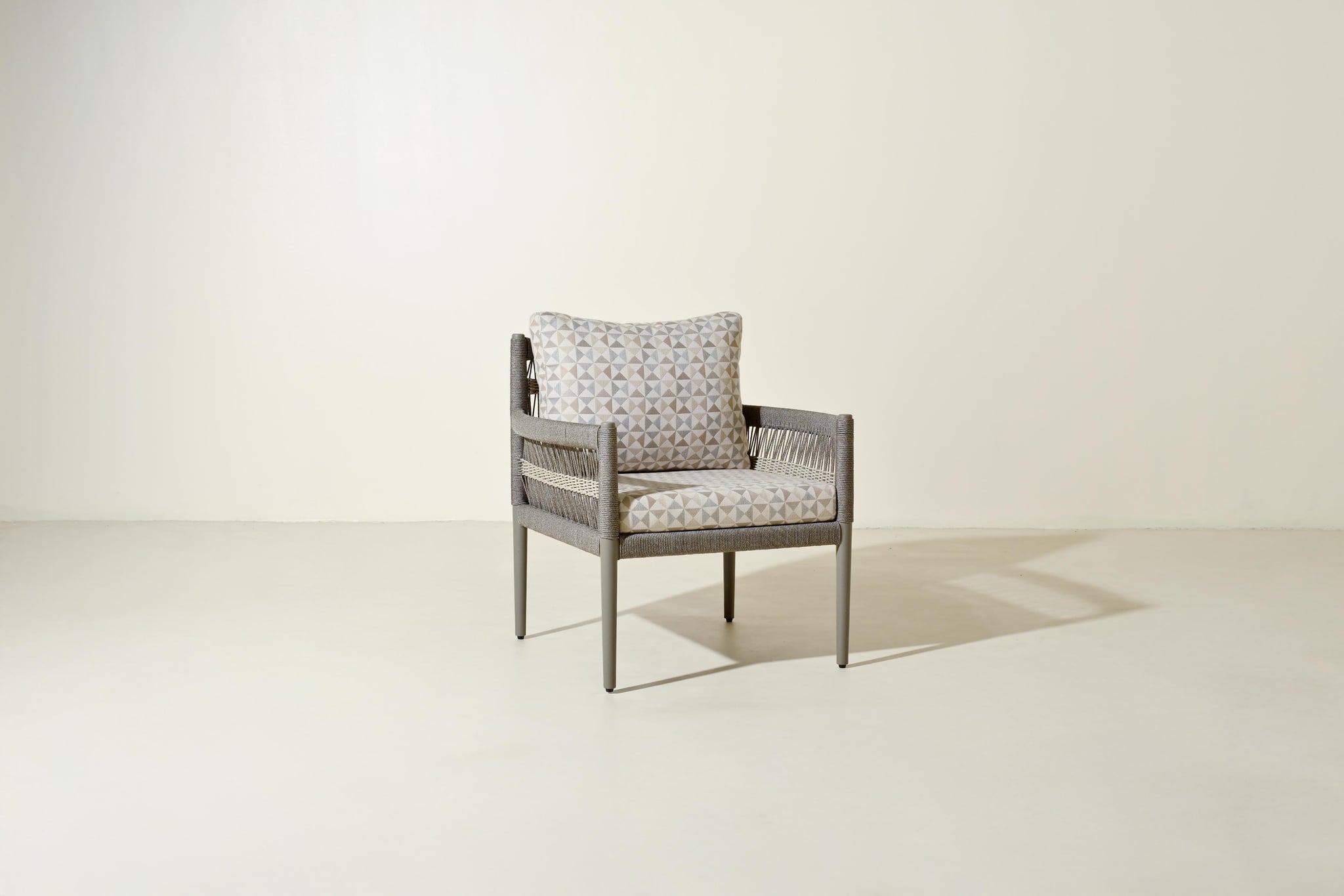 Luco lounge chair