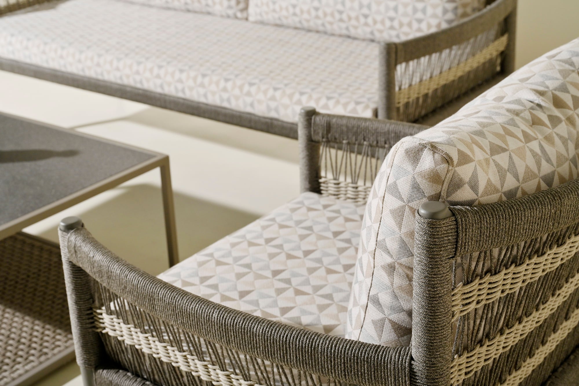 Luco lounge chair
