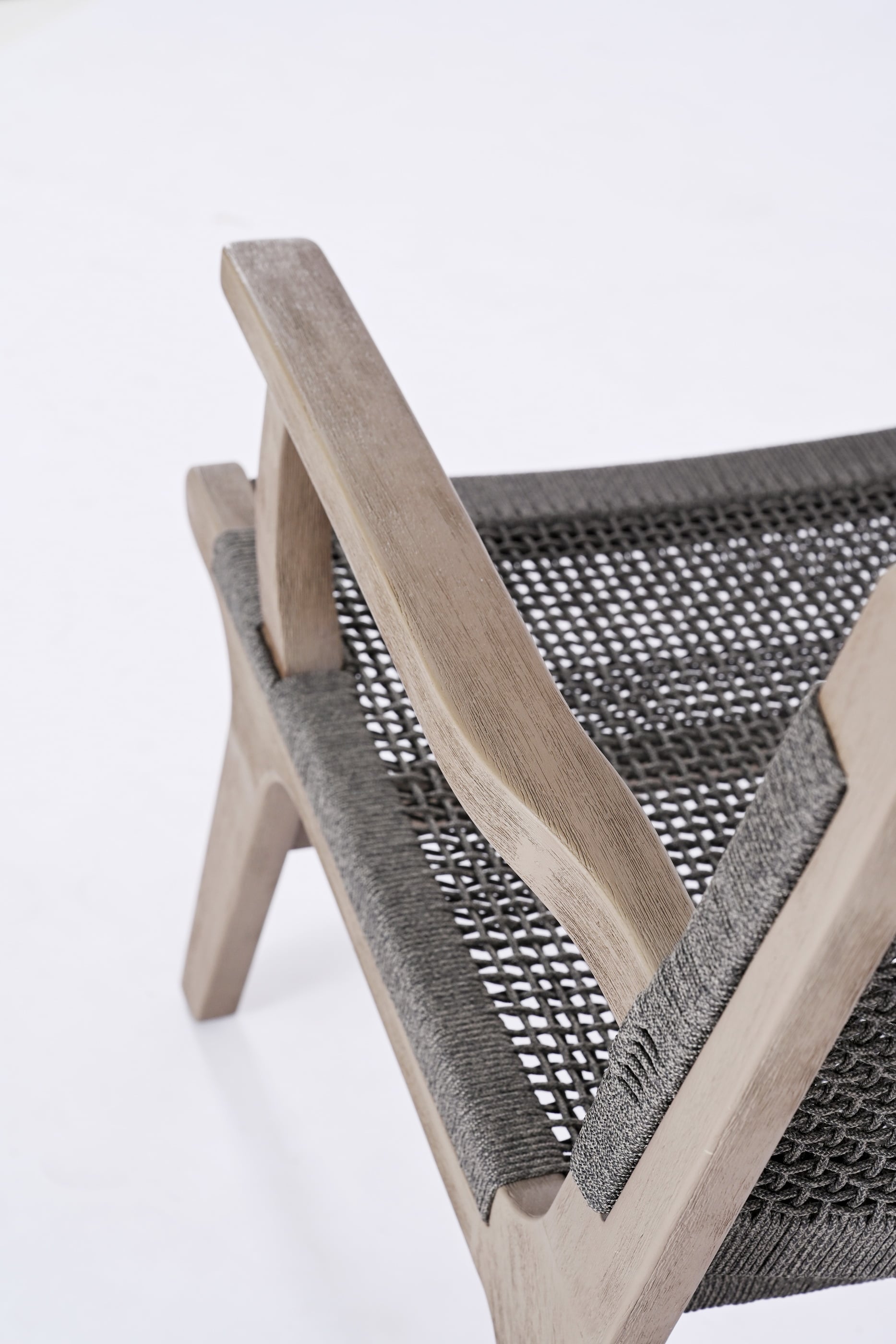Moines lounge chair