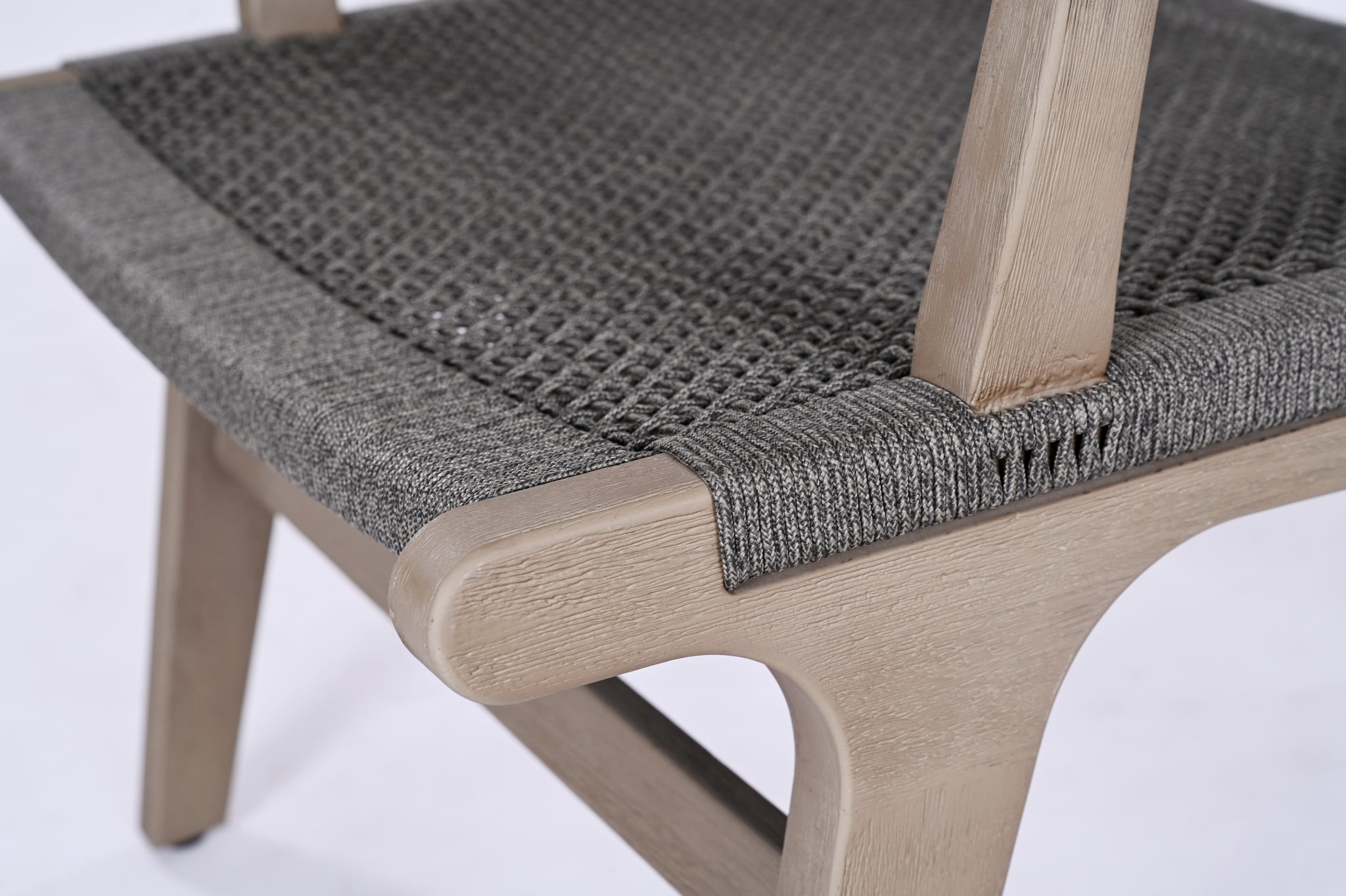 Moines lounge chair
