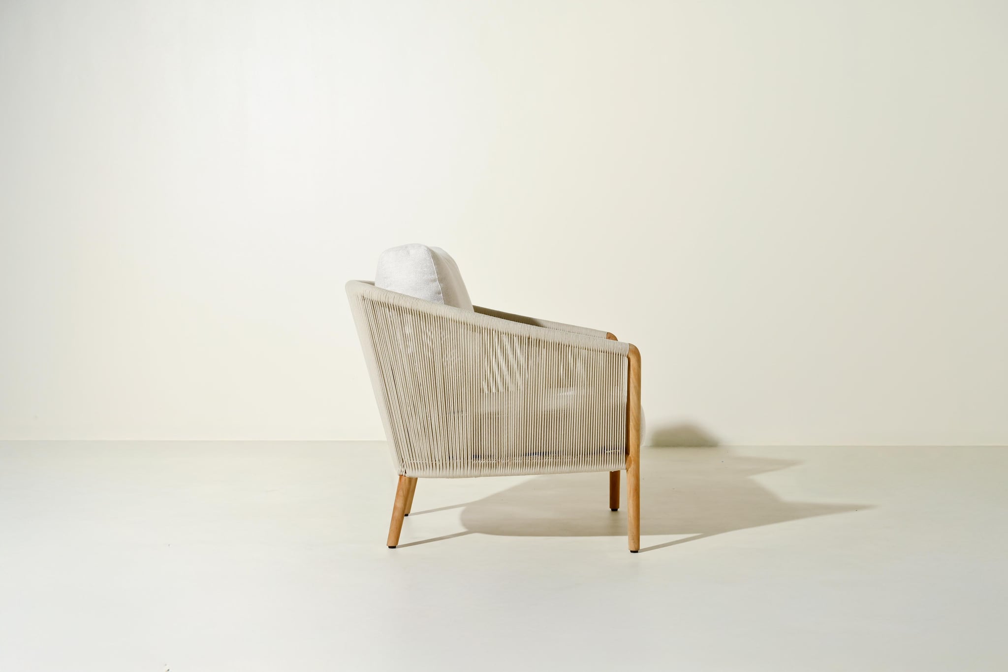 New york teak lounge chair
