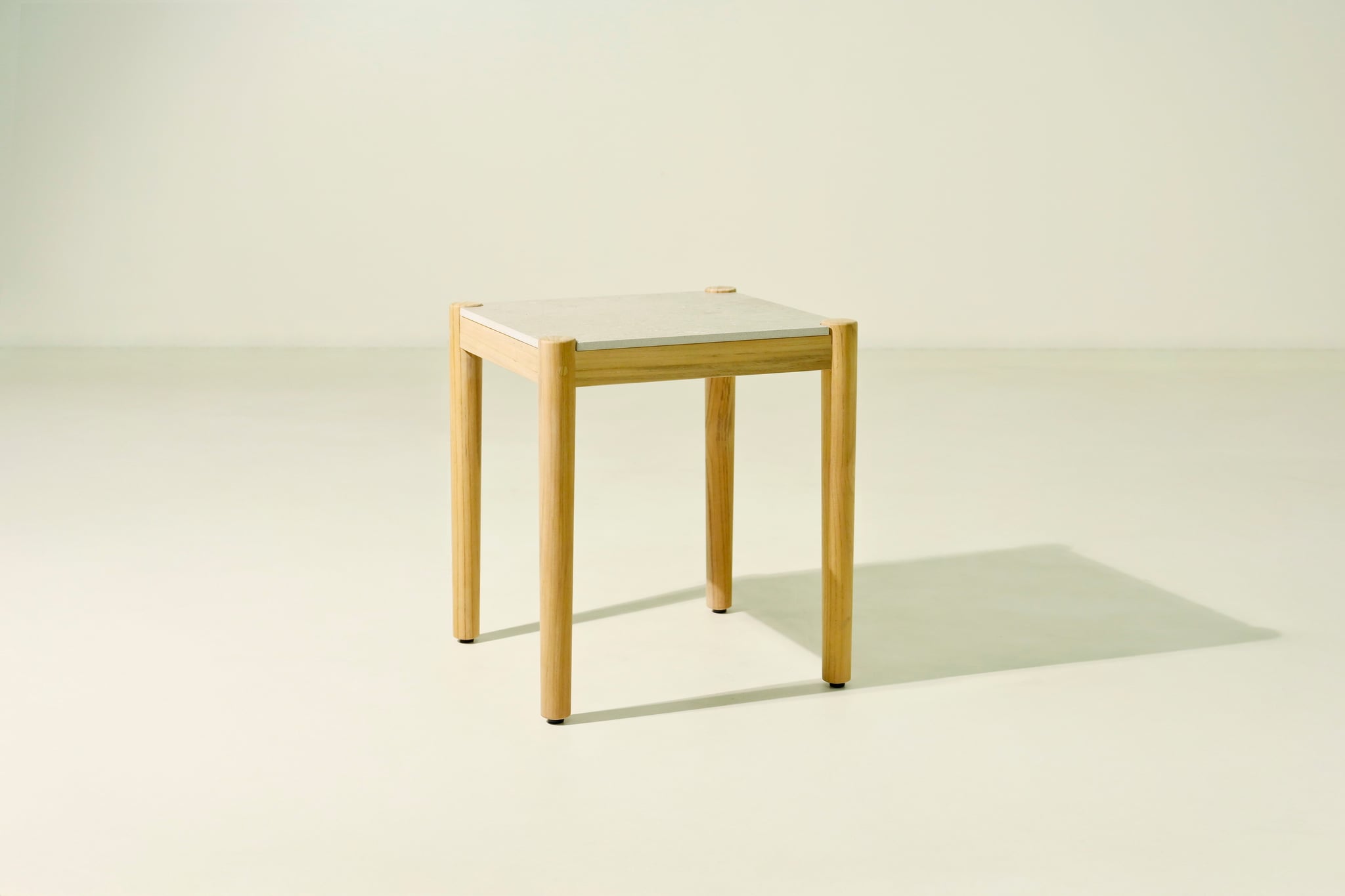 New york side table (ceramic)