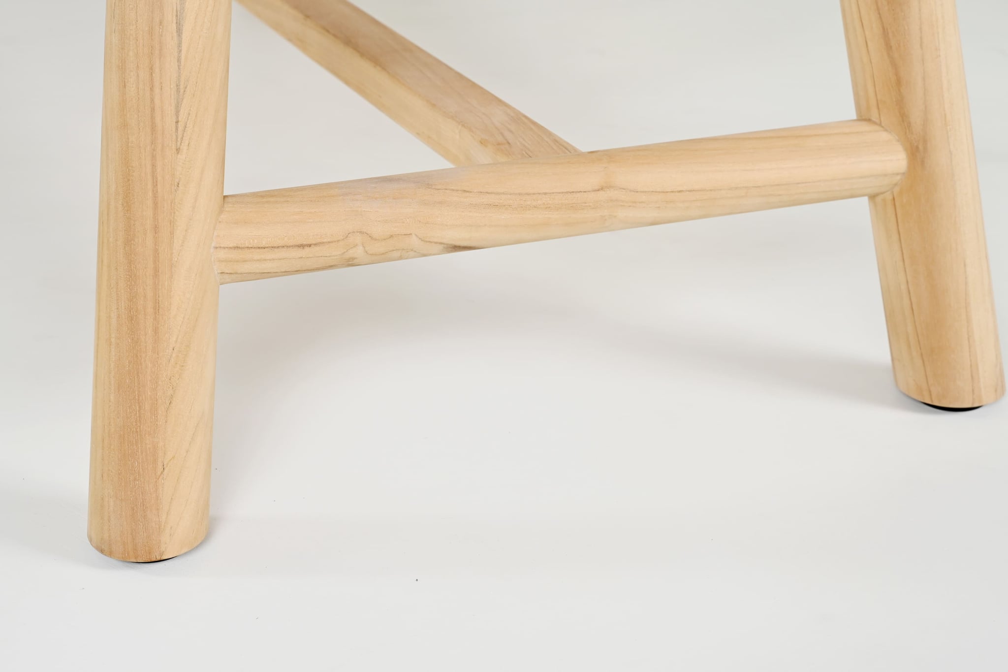 Oregon dining table