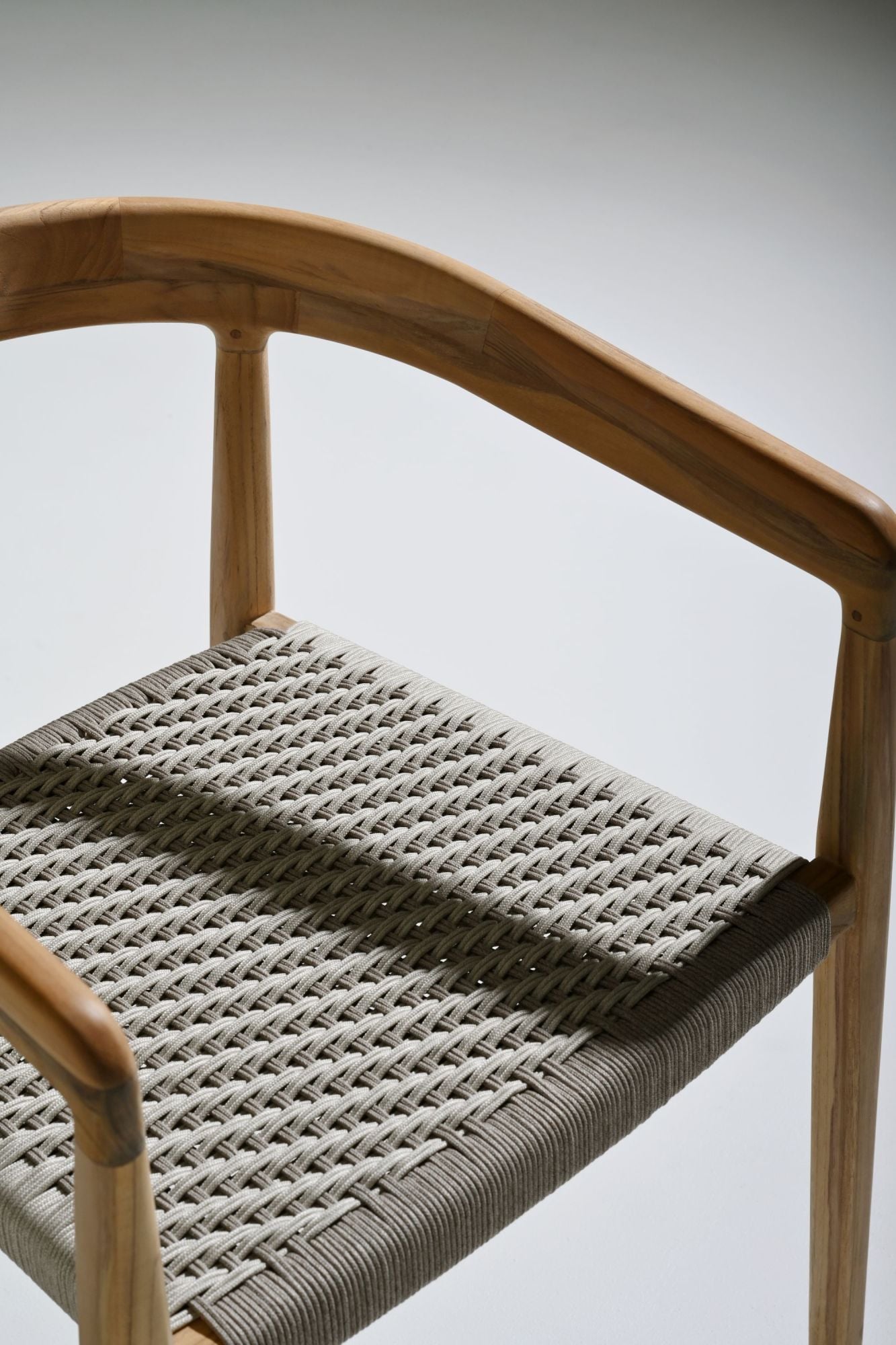 Peralta dining armchair