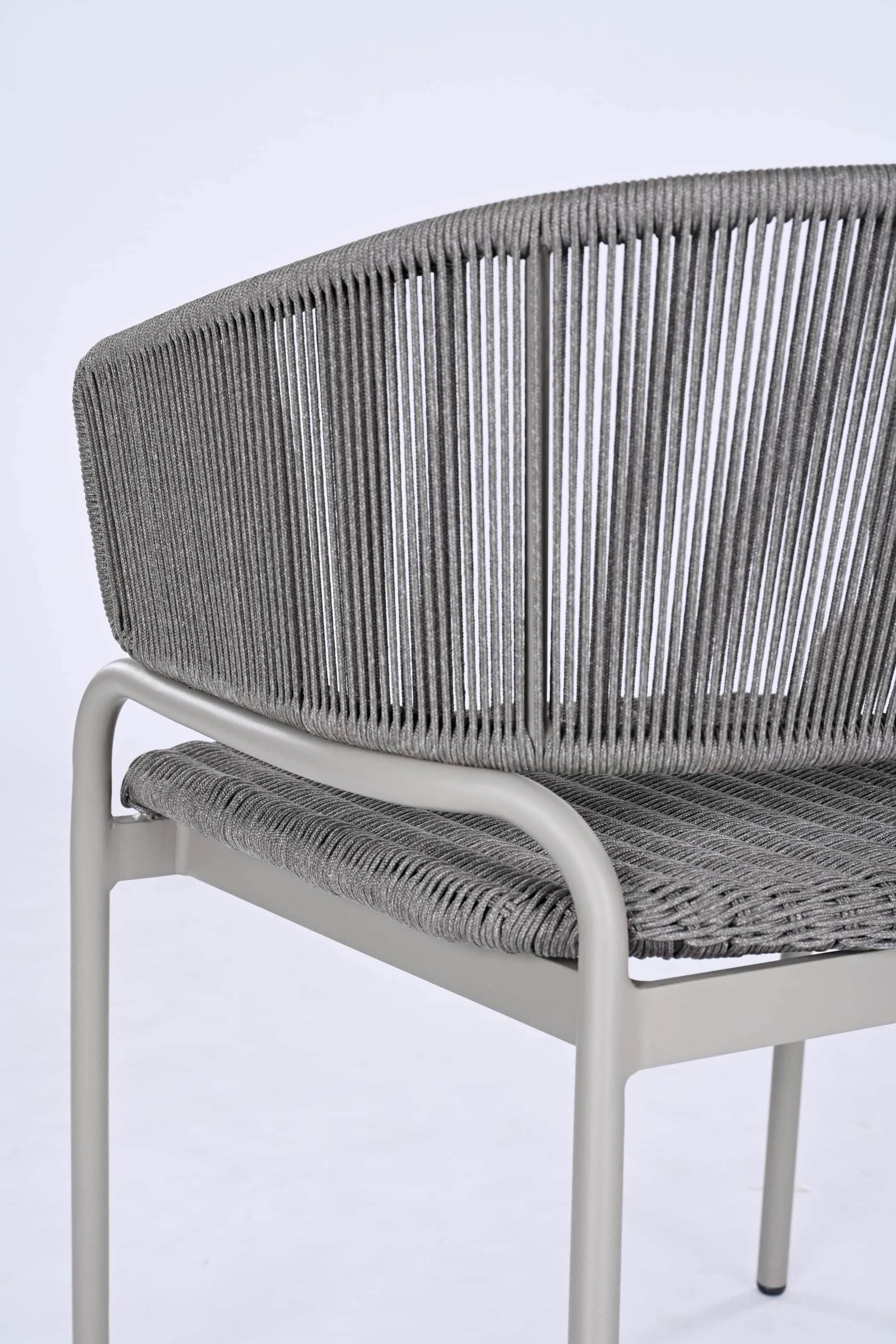 Phoenix dining armchair