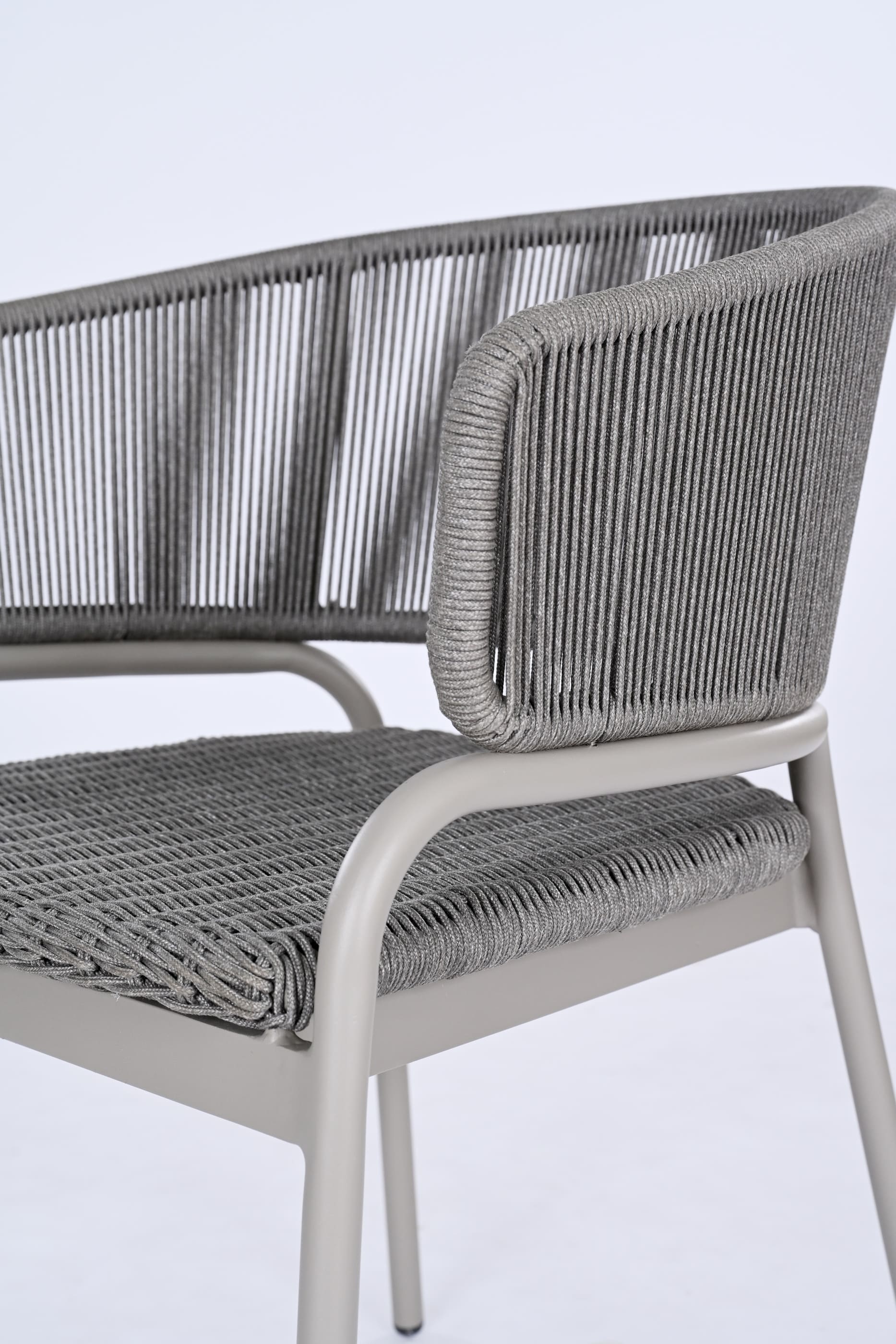 Phoenix dining armchair