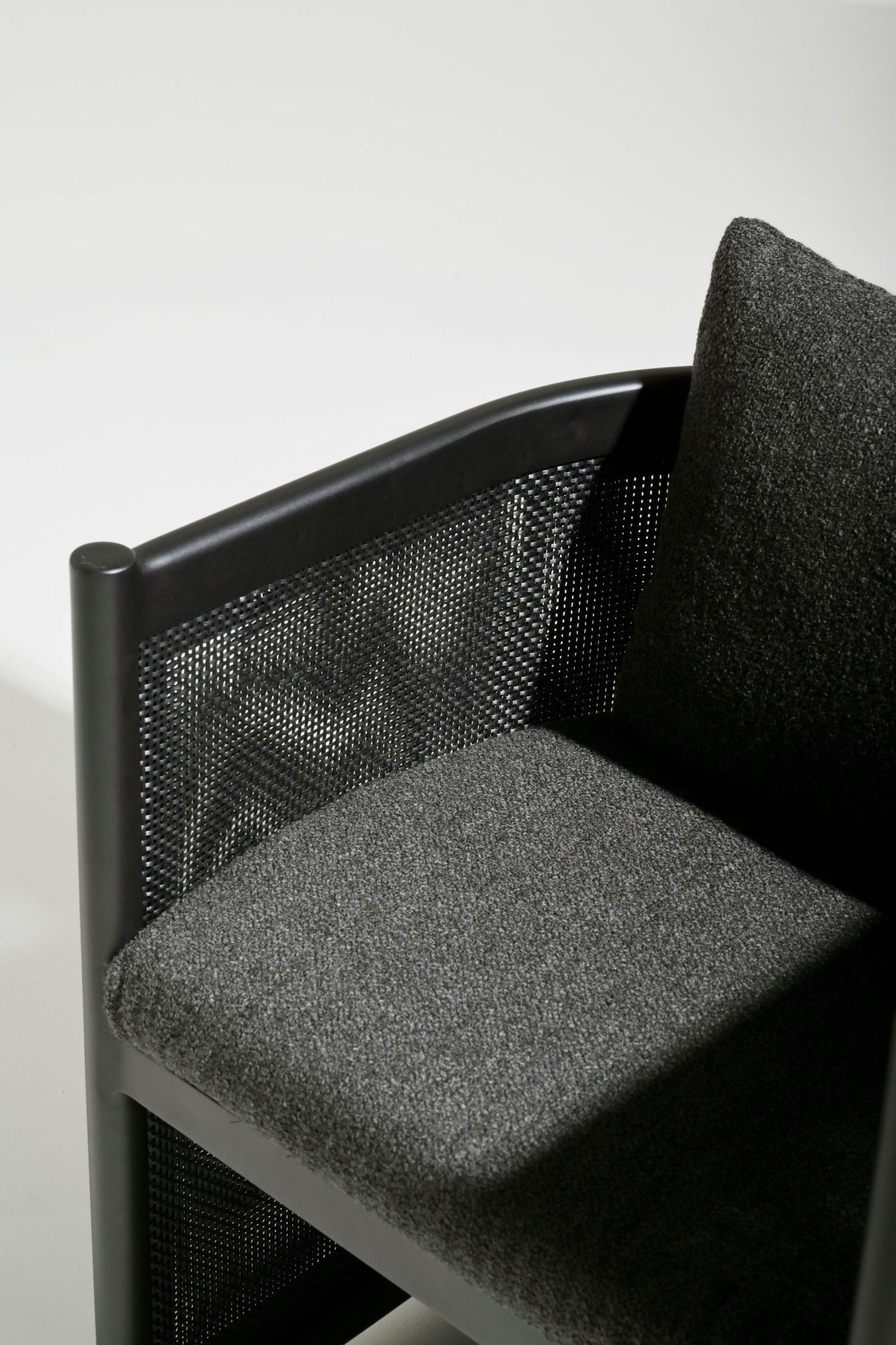 Riva alu dining armchair