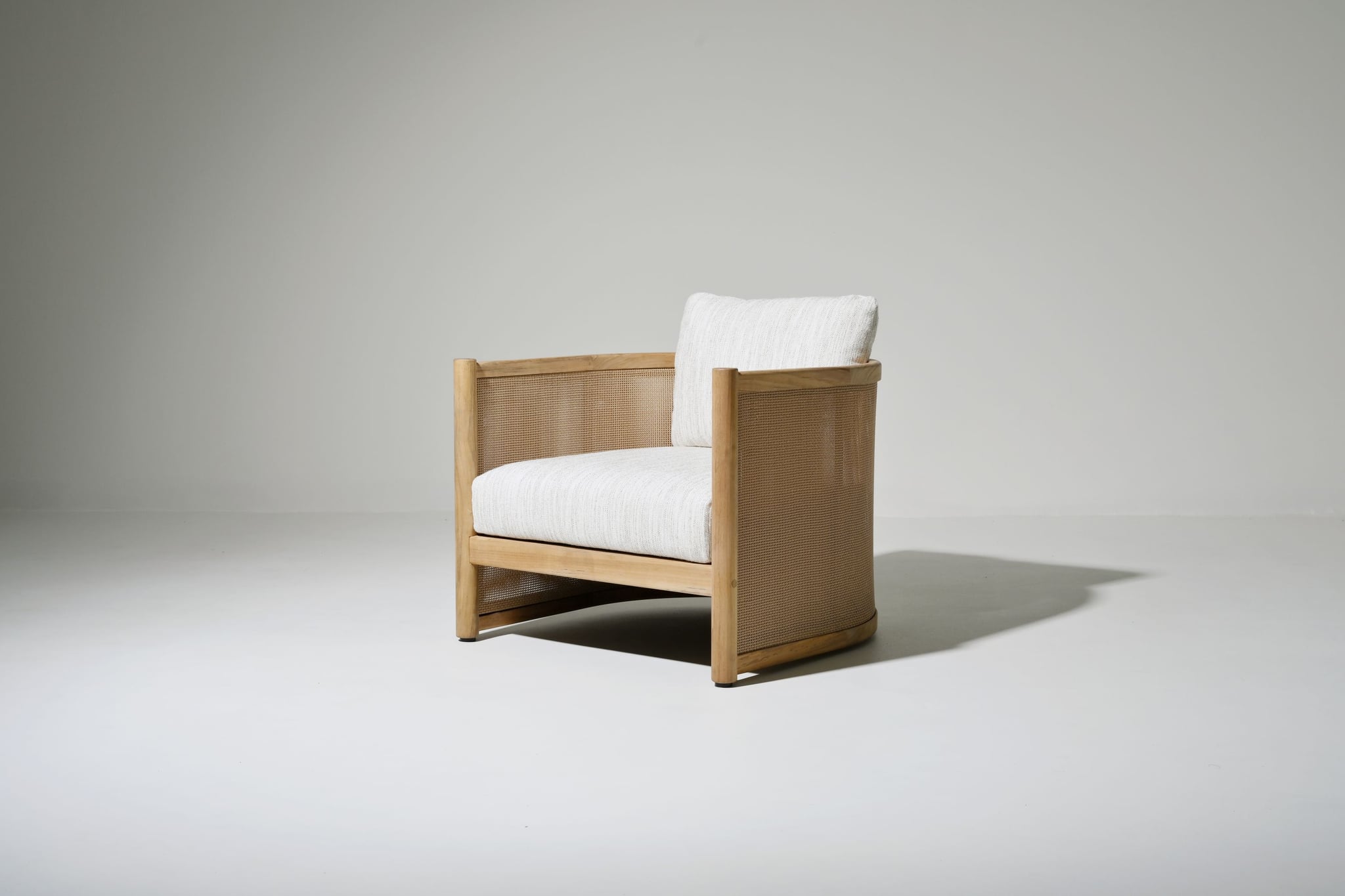 Riva teak lounge chair