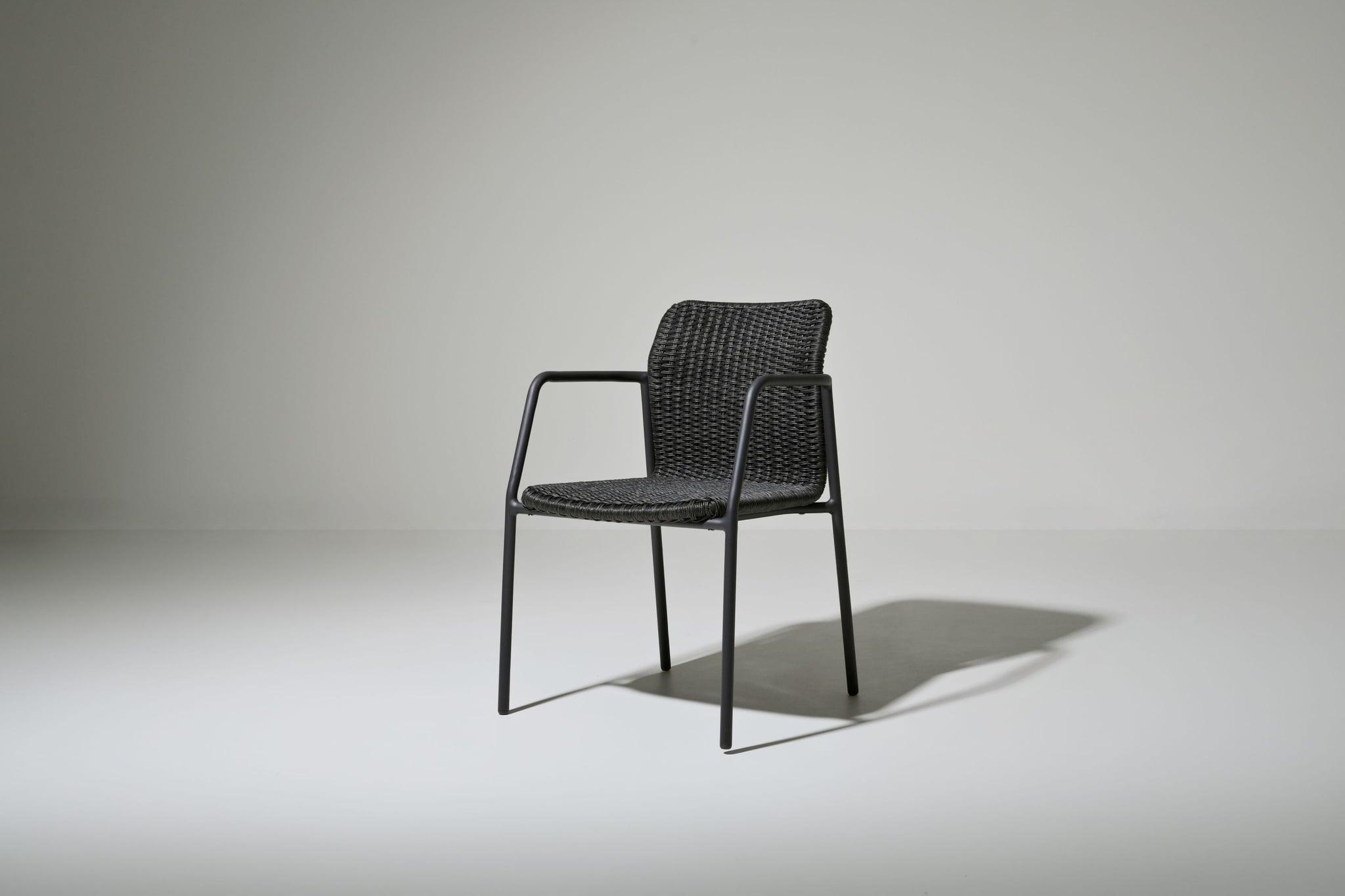 Tacoma dining armchair