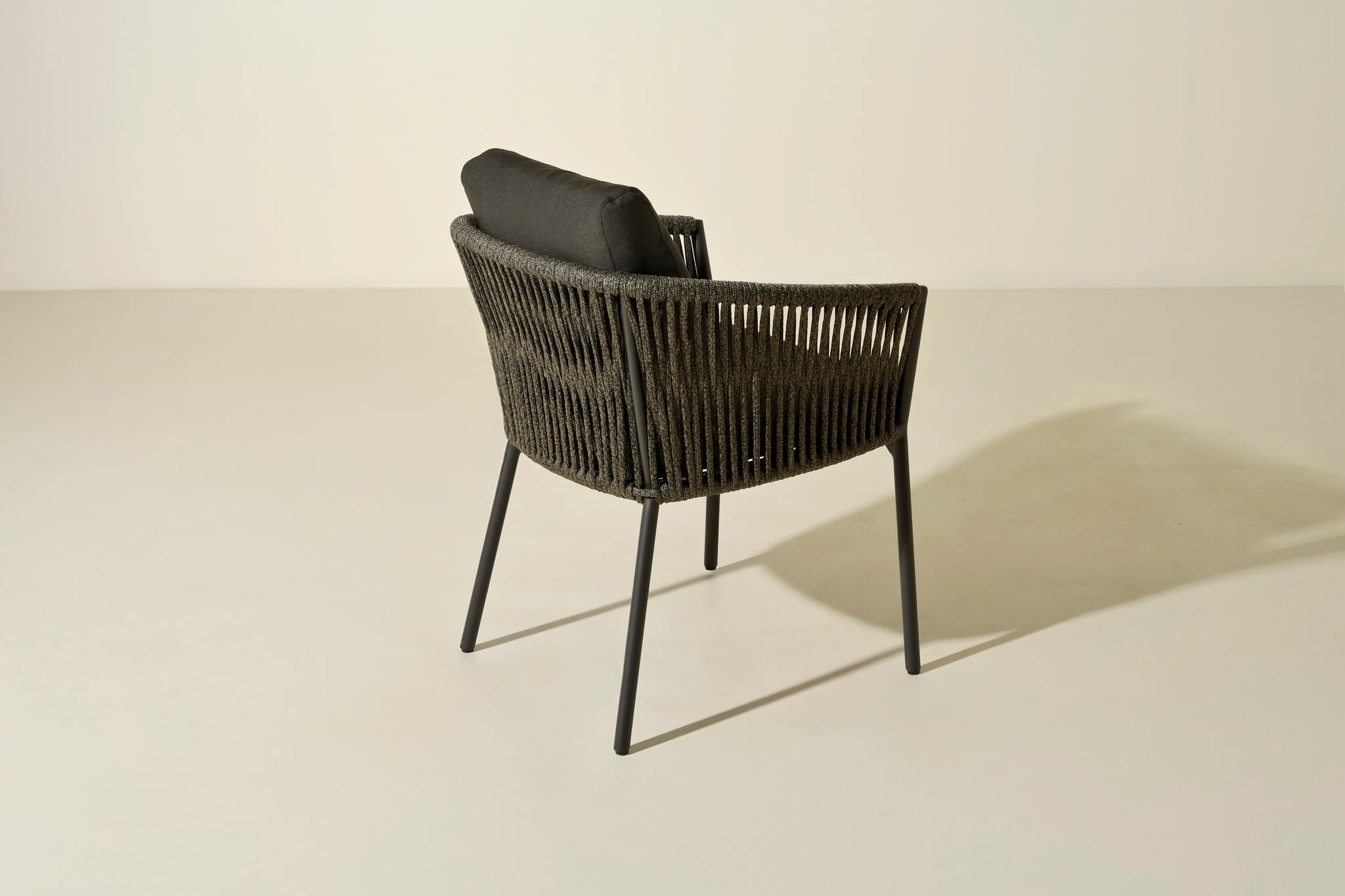 Washington dining armchair